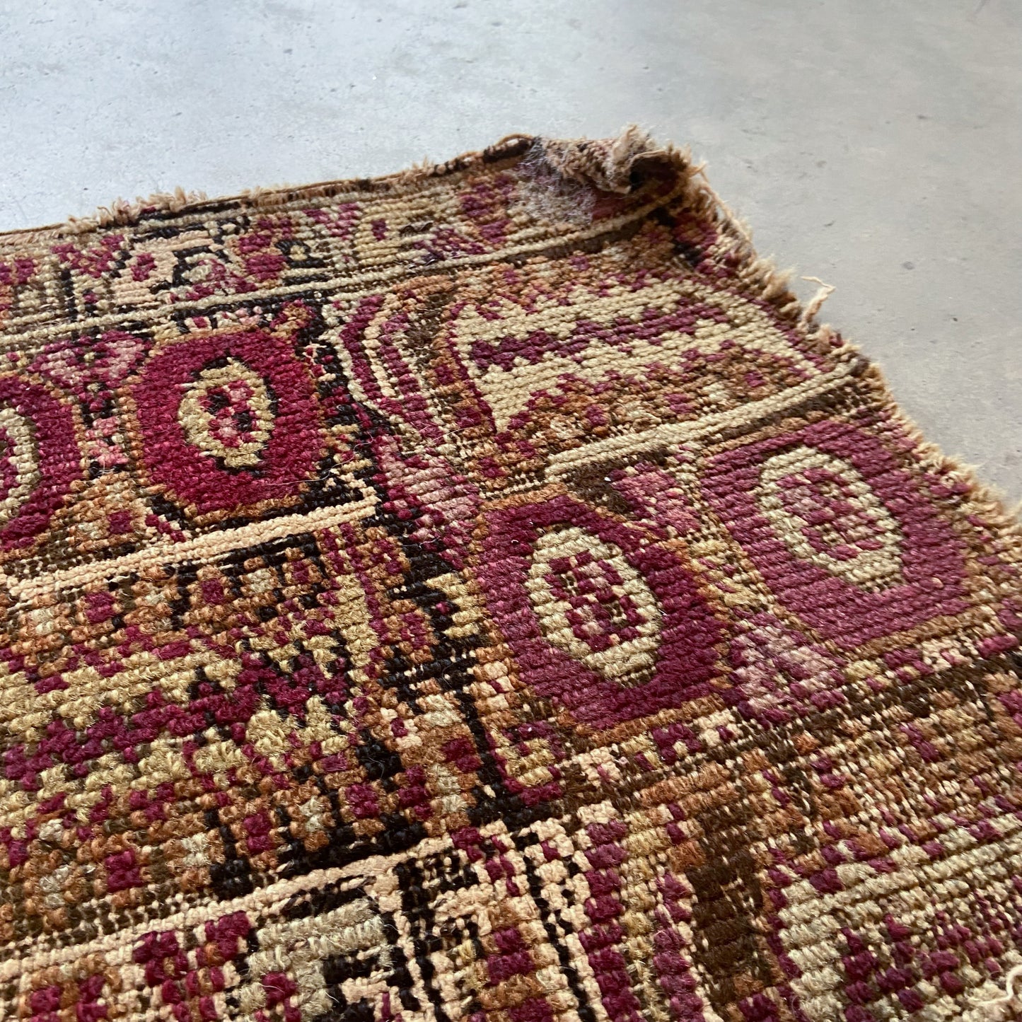 Antique Turkish Accent Rug #R1091 - 3'8" x 7'7"