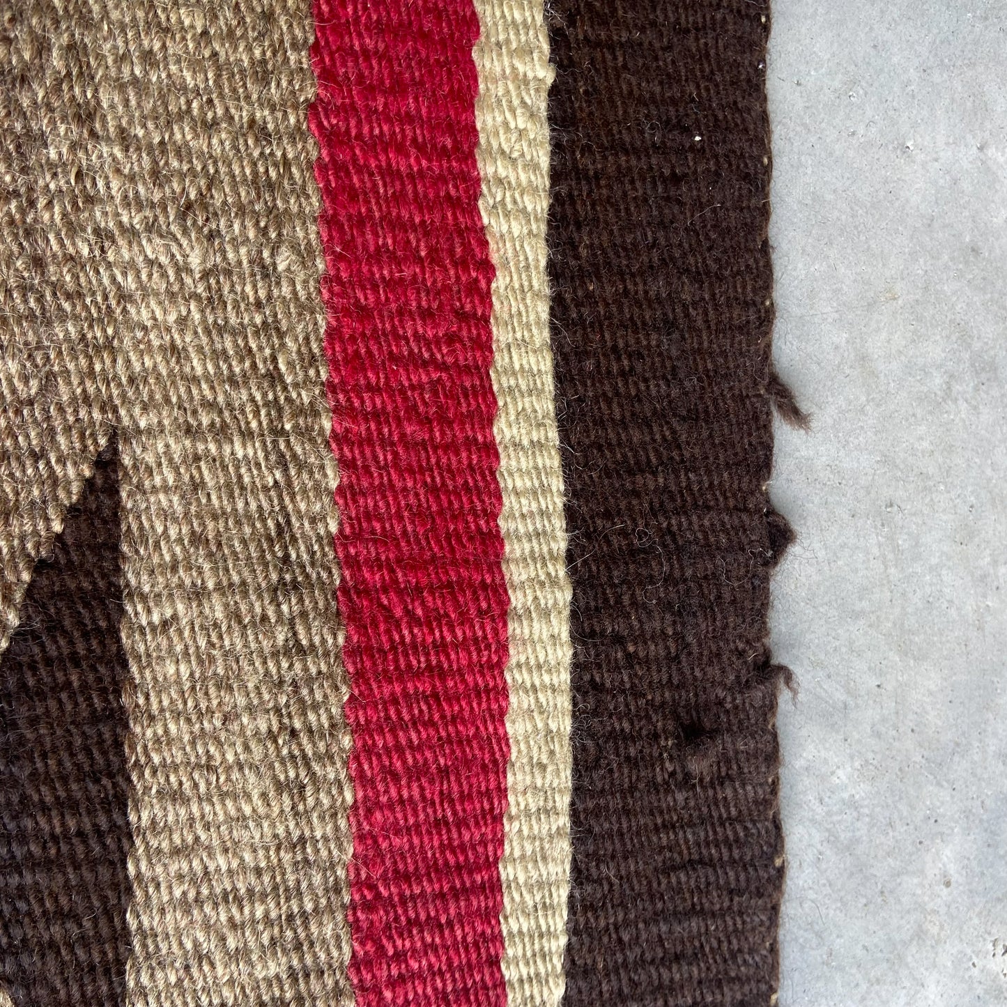 Antique Navajo Accent Rug #R1239 - 3'2" x 5'1"