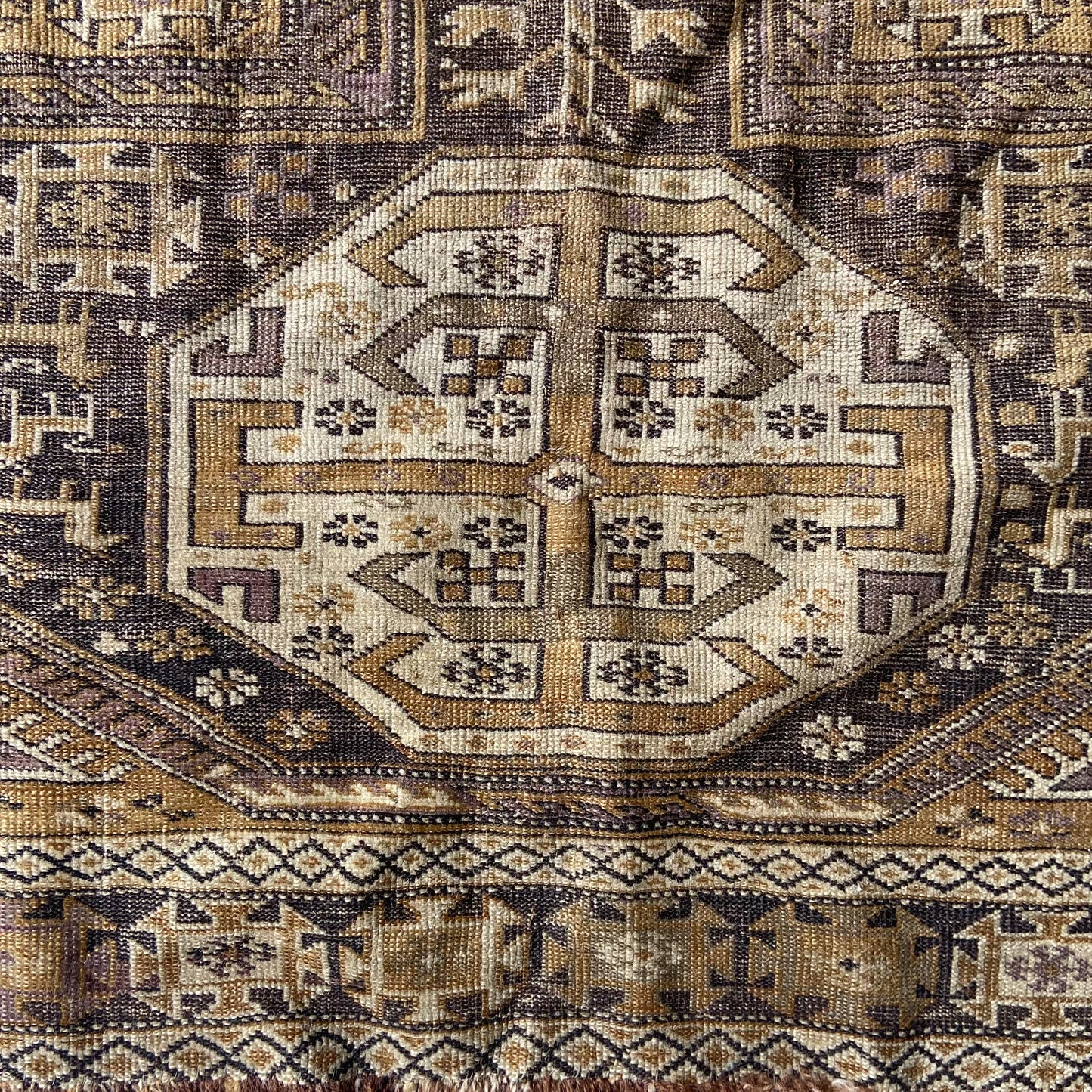 Antique Shirvan Accent Rug #R1252 - 3'7" x 5'4"