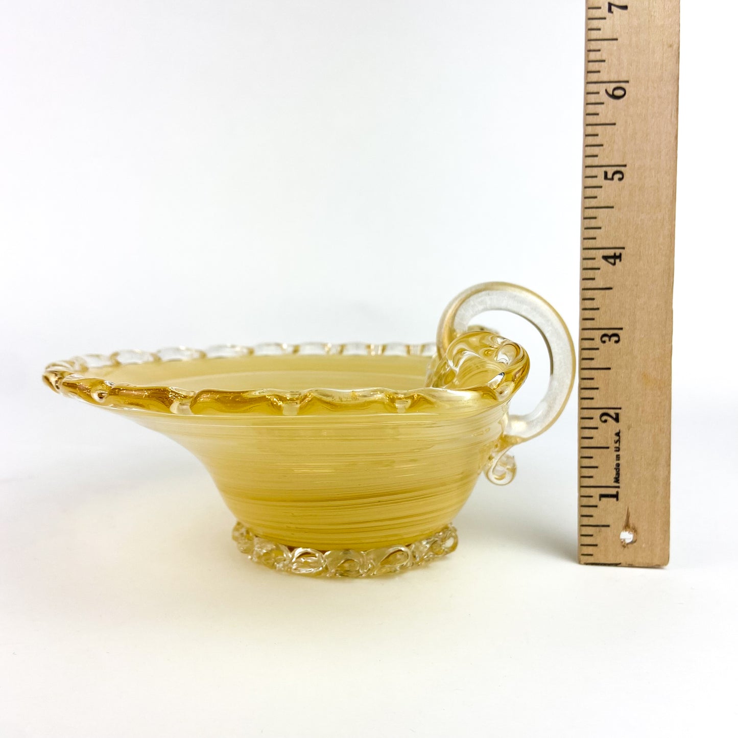 Murano Gold Swirl Scalloped Handled Catchall/Ashtray #O1206