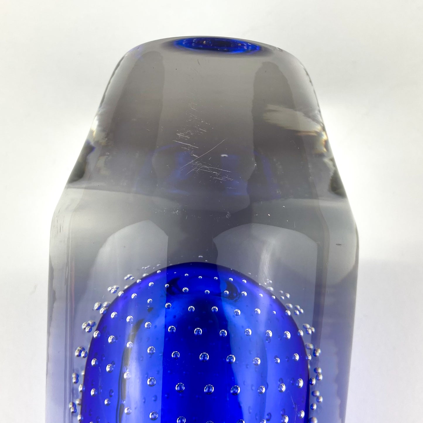 German Glashütte Theresienthal Sommerso Glass Vase #O1373