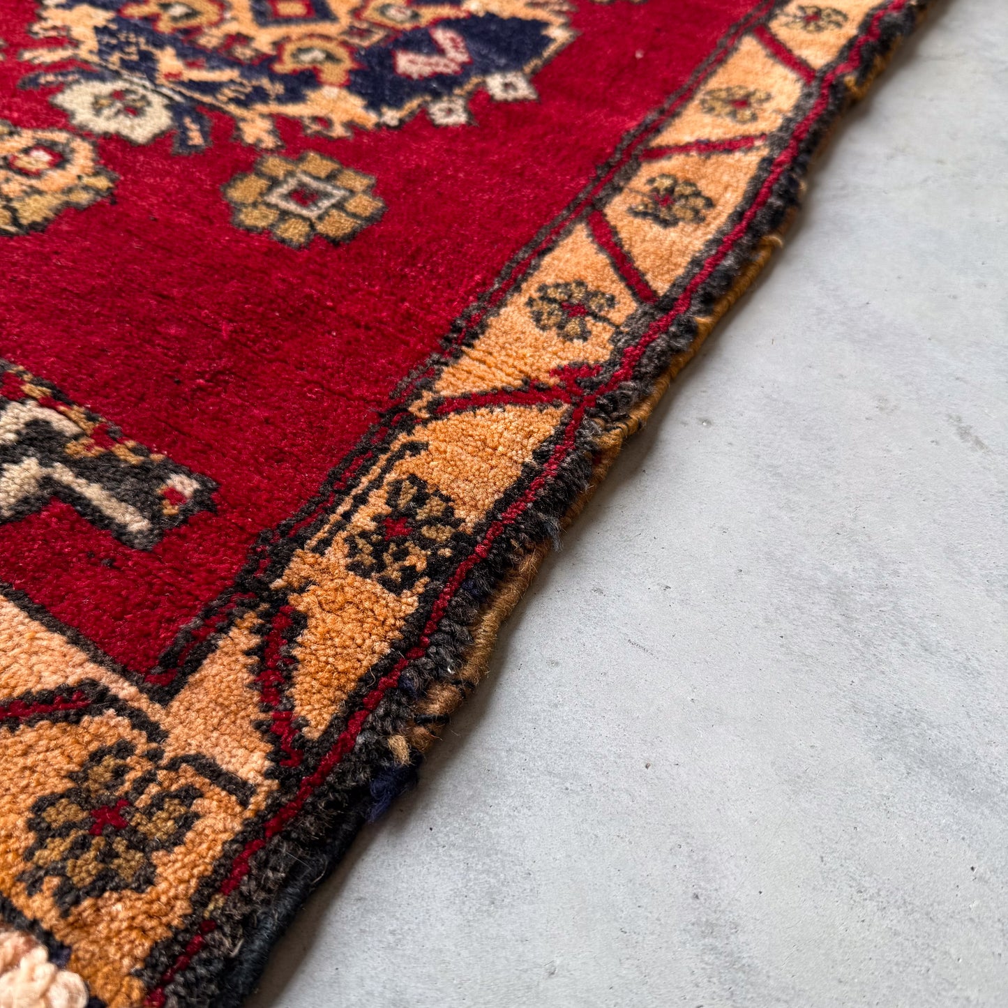 Antique Anatolian Accent Rug #R1285 - 1'10" x 2'7"