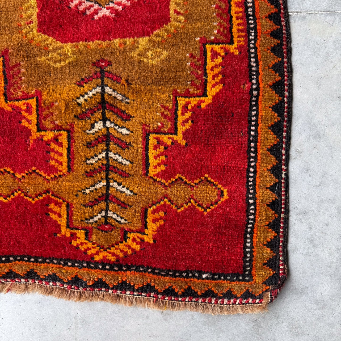 Antique Anatolian Accent Rug #R1287 - 1'10" x 2'8"