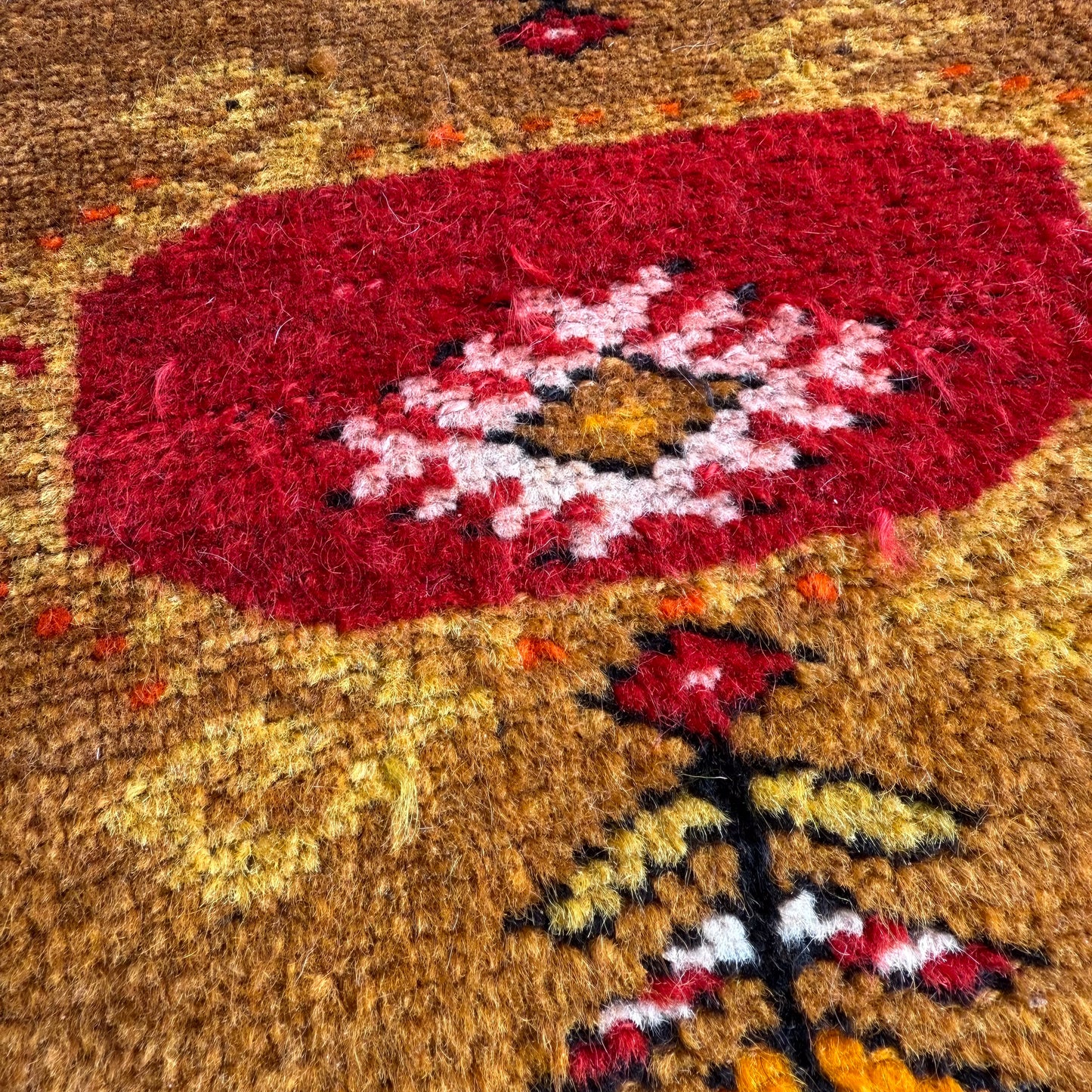 Antique Anatolian Accent Rug #R1287 - 1'10" x 2'8"