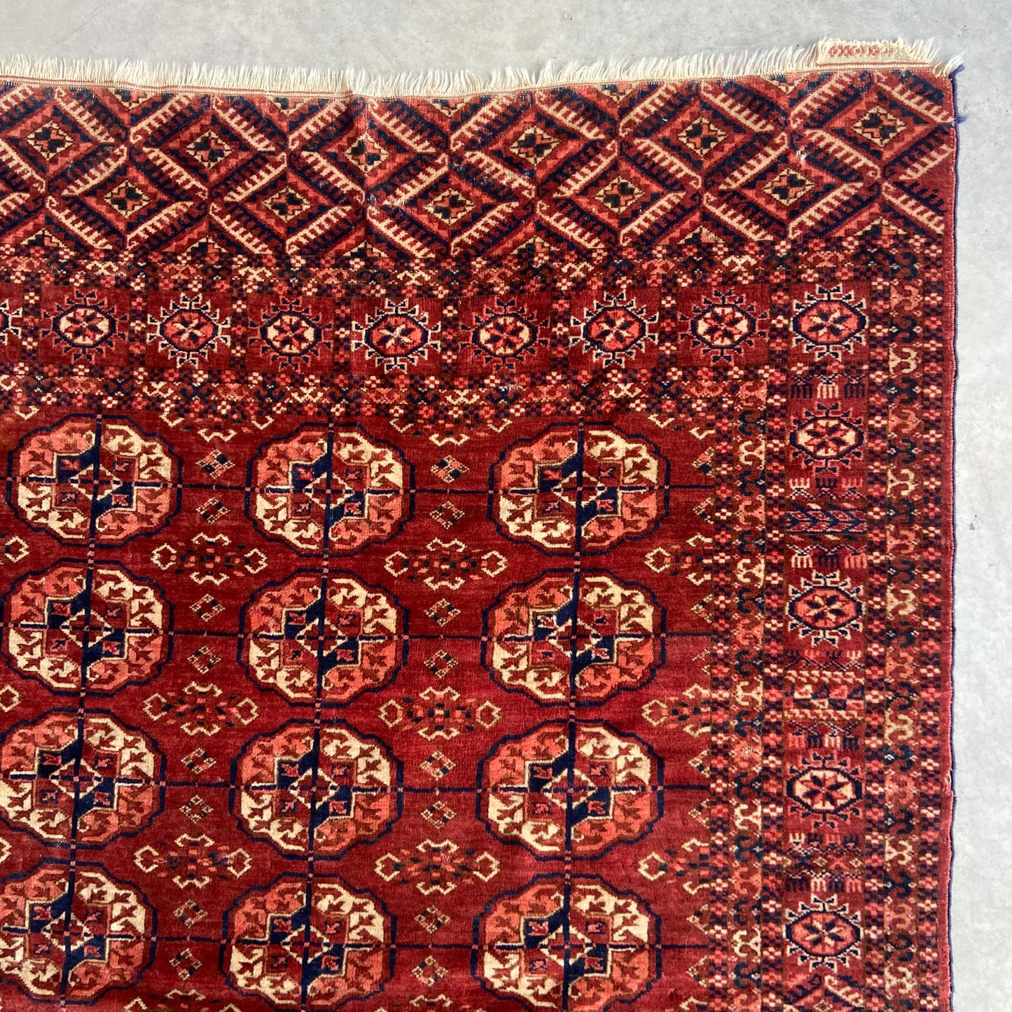 Antique Bokara Accent Rug #R1224 - 3'10" x 5'8"