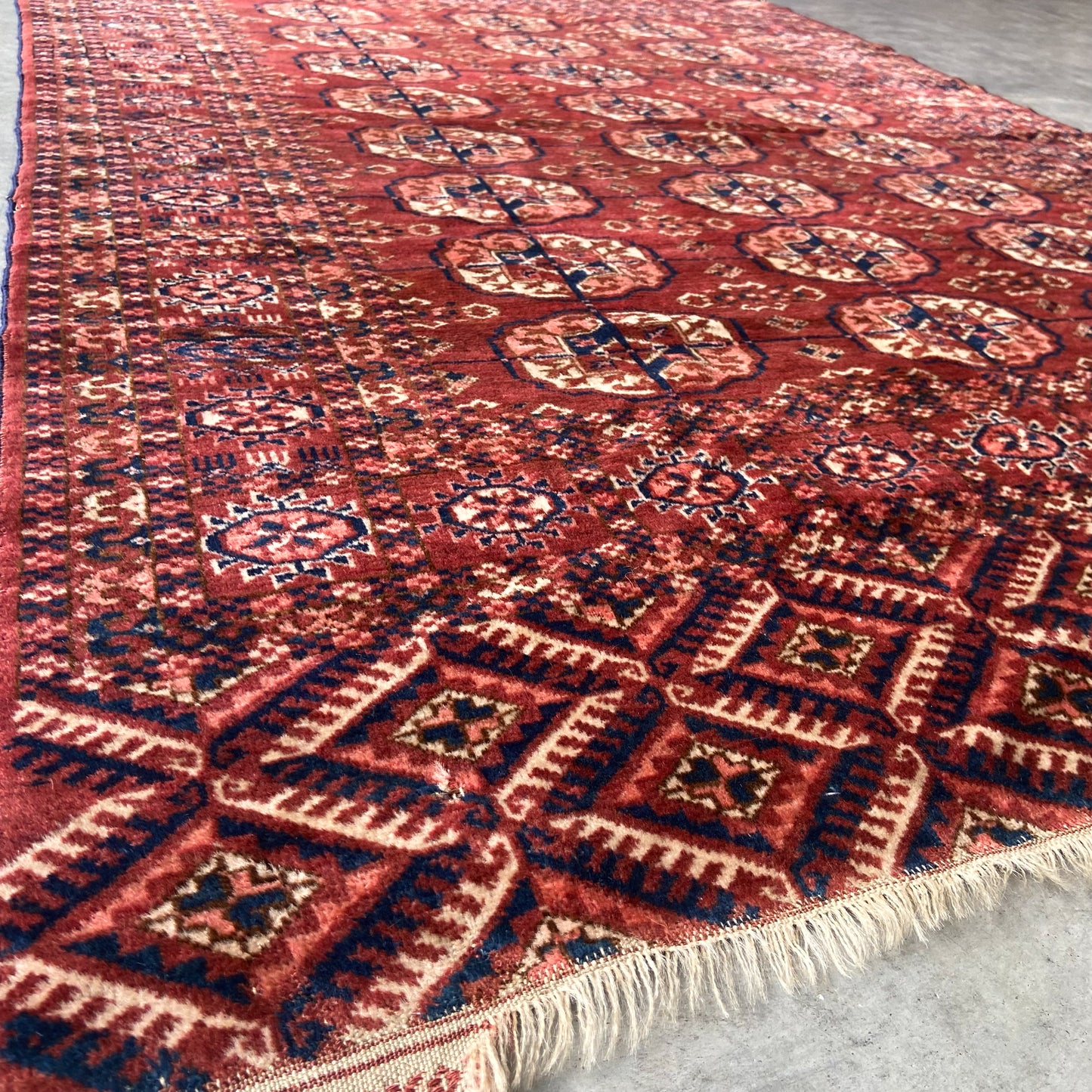 Antique Bokara Accent Rug #R1224 - 3'10" x 5'8"