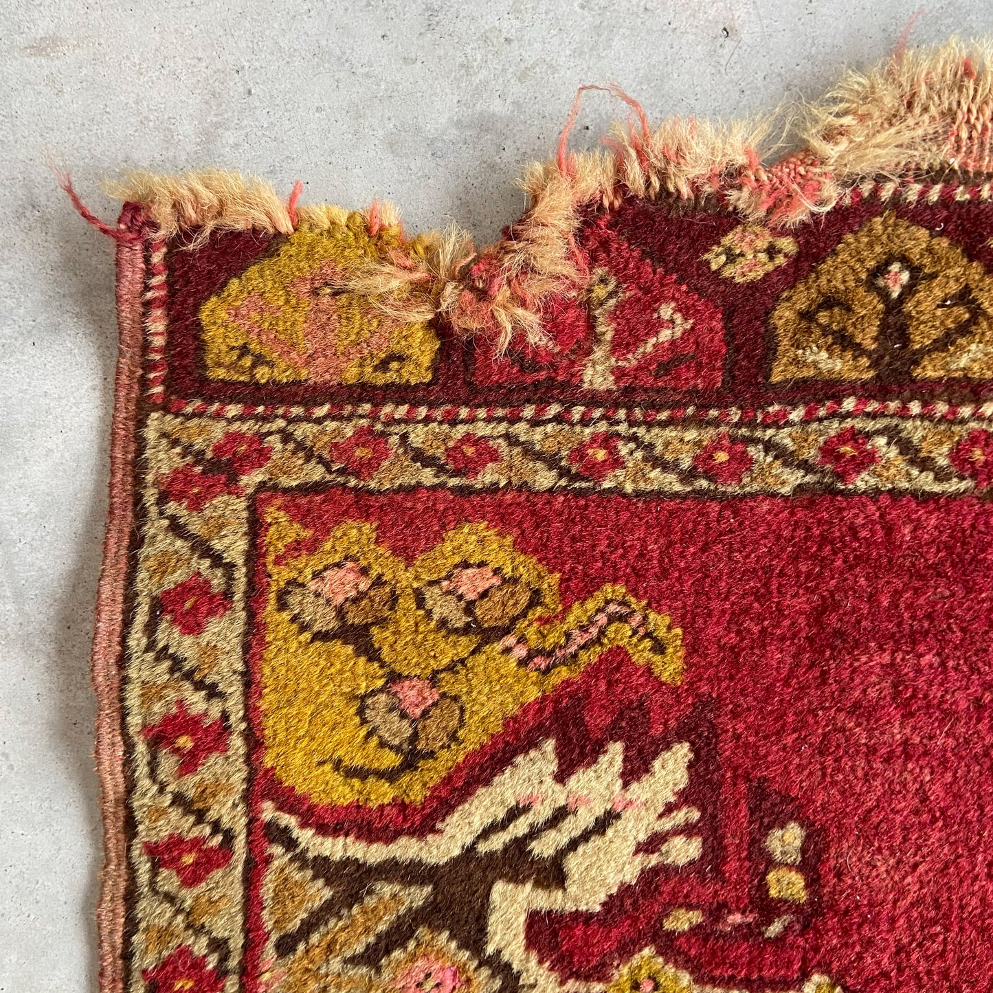 Antique Yastik Accent Rug #R1108 - 1'10" x 3'3"