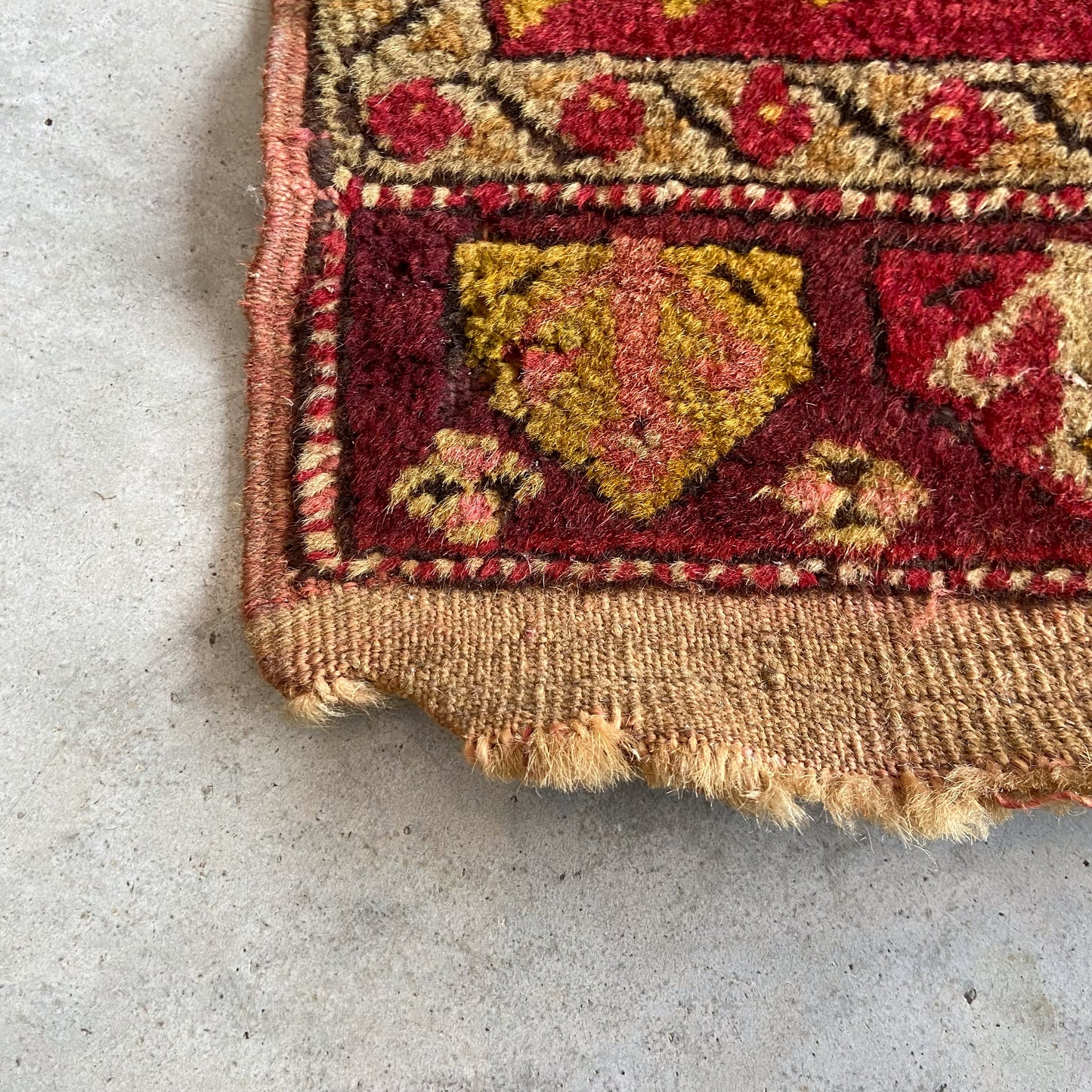 Antique Yastik Accent Rug #R1108 - 1'10" x 3'3"