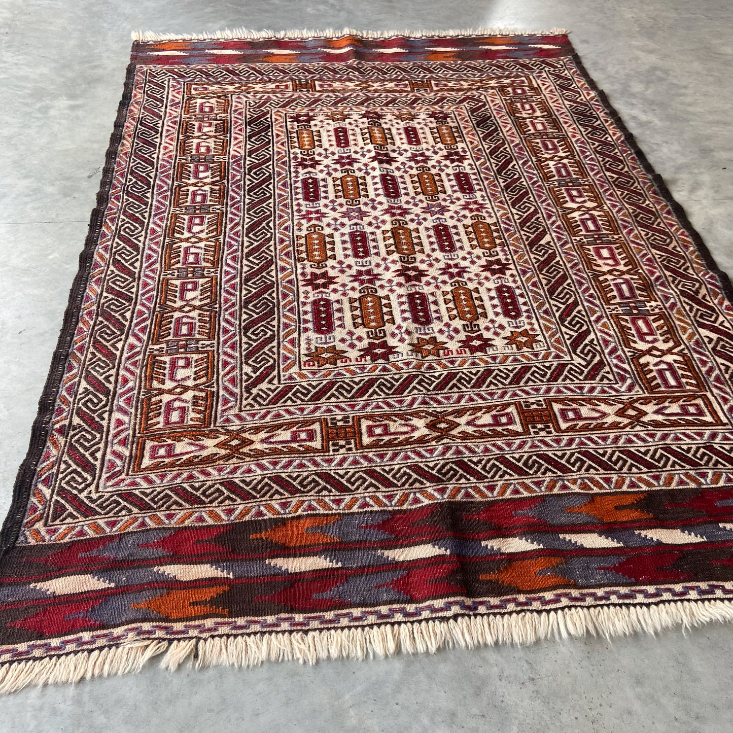 Antique Soumac Accent Rug #R1117 - 4'3" x 6'4"