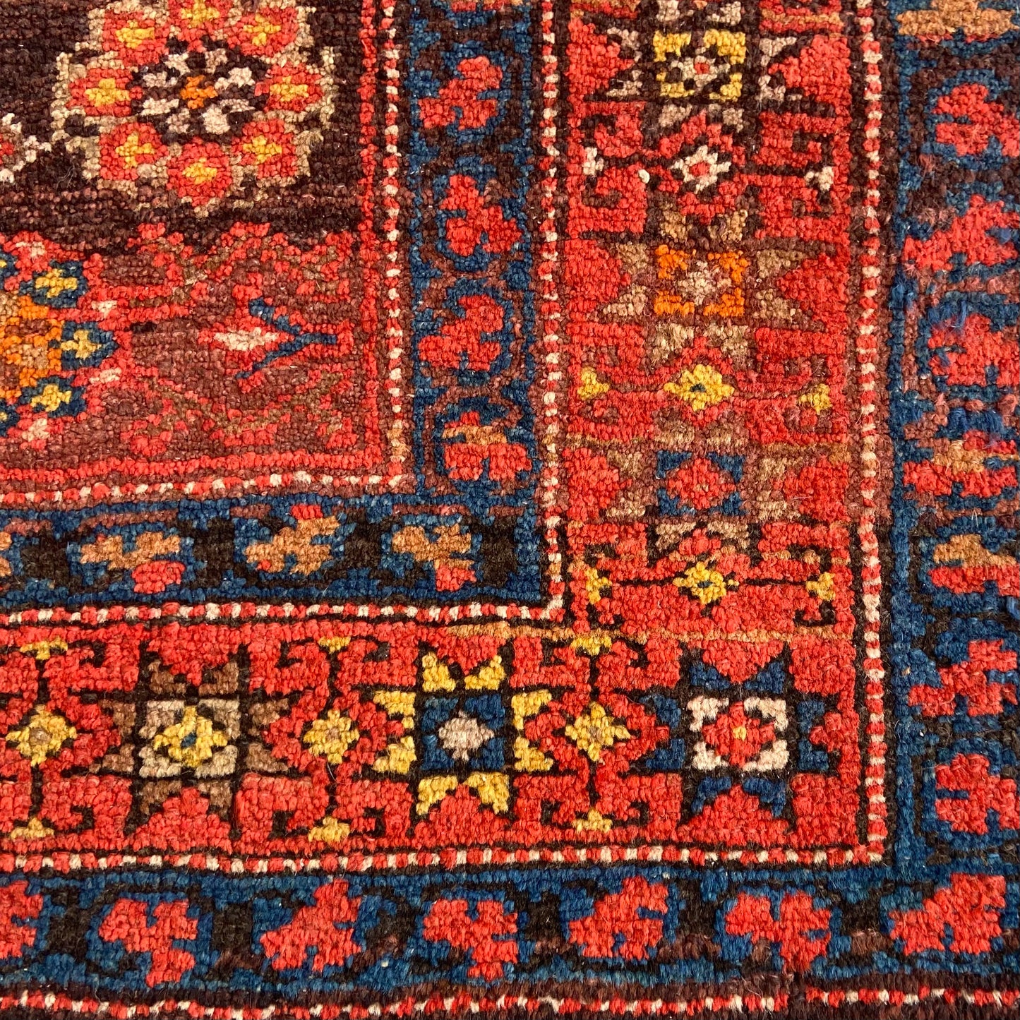 Antique Northwest Persian Accent Rug #R1116 - 3'11" x 6'7"