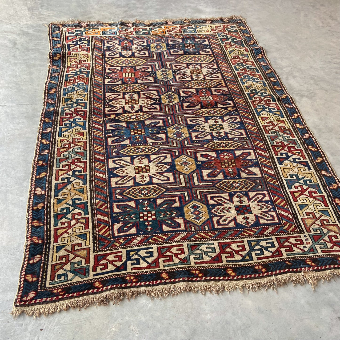 Antique Shirvan Accent Rug #R1118 - 3'6" x 5'1"