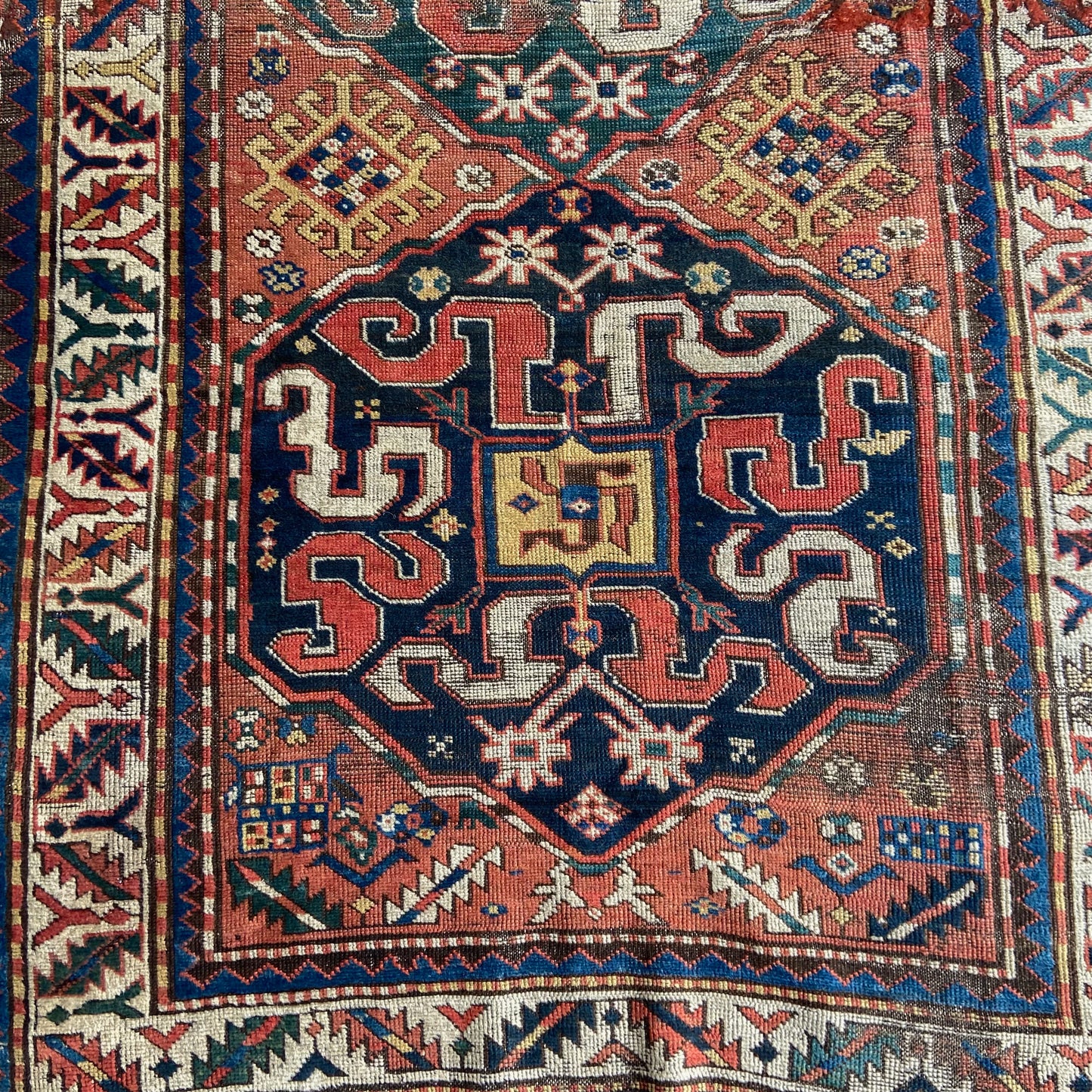 Antique Cloudband Kazak Runner #R1120 - 4' x 8'