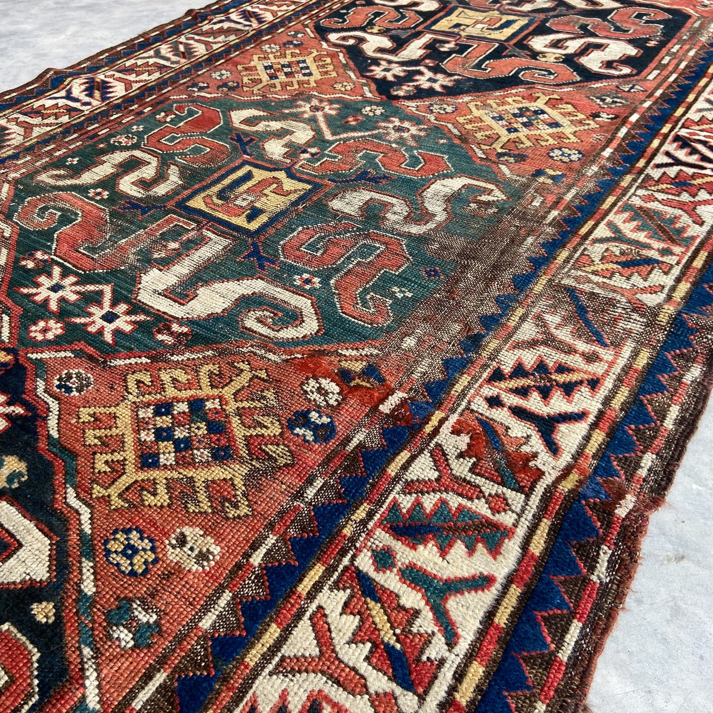 Antique Cloudband Kazak Runner #R1120 - 4' x 8'