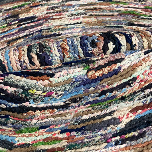 Handmade Vintage Rag Rug #R1132 - 3'11" x 4'