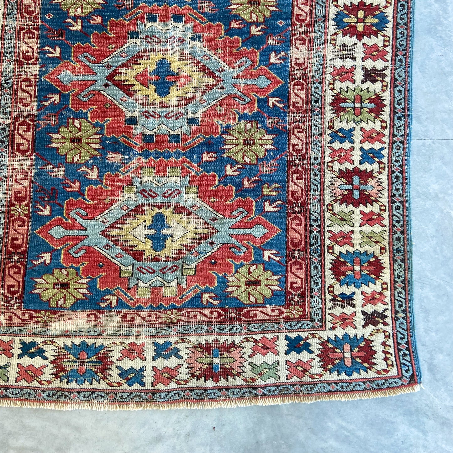 Antique Kuba Accent Rug #R1142 - 3'6" x 5'2"