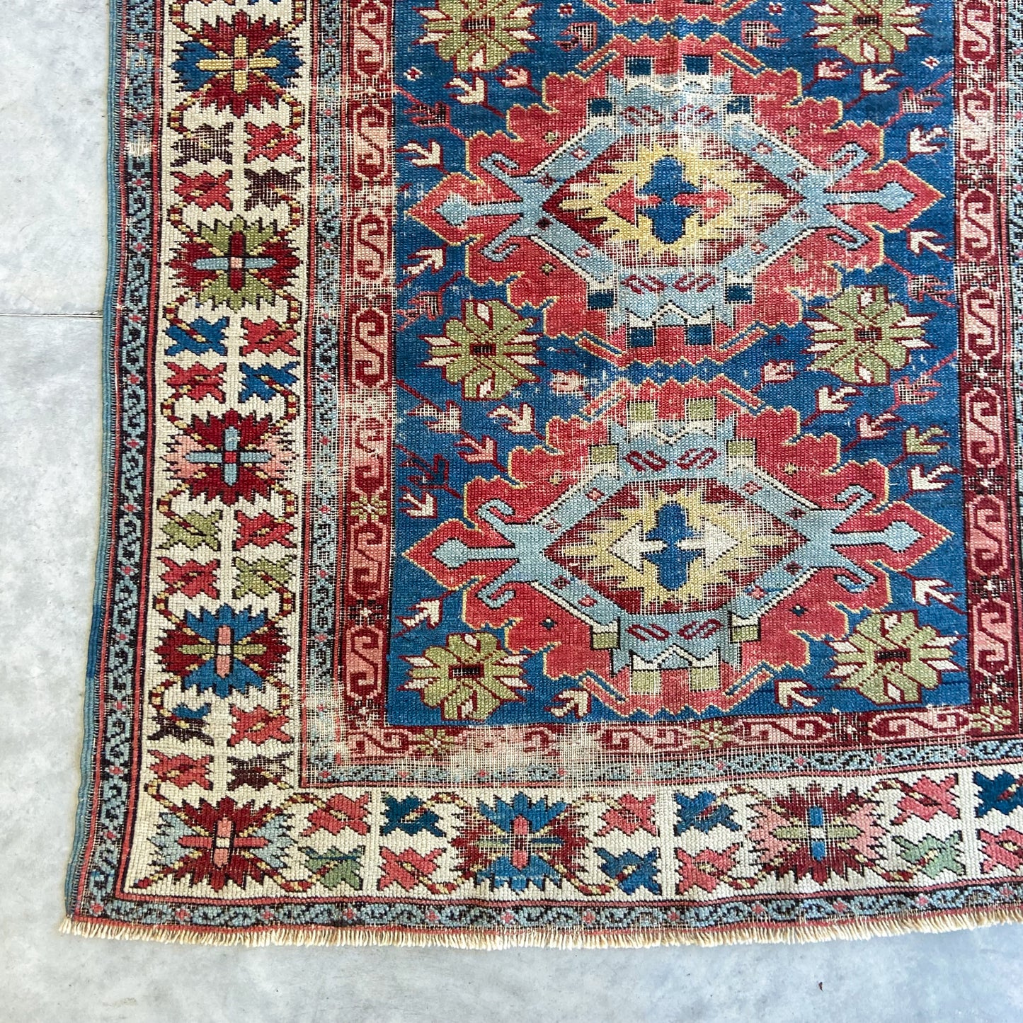 Antique Kuba Accent Rug #R1142 - 3'6" x 5'2"