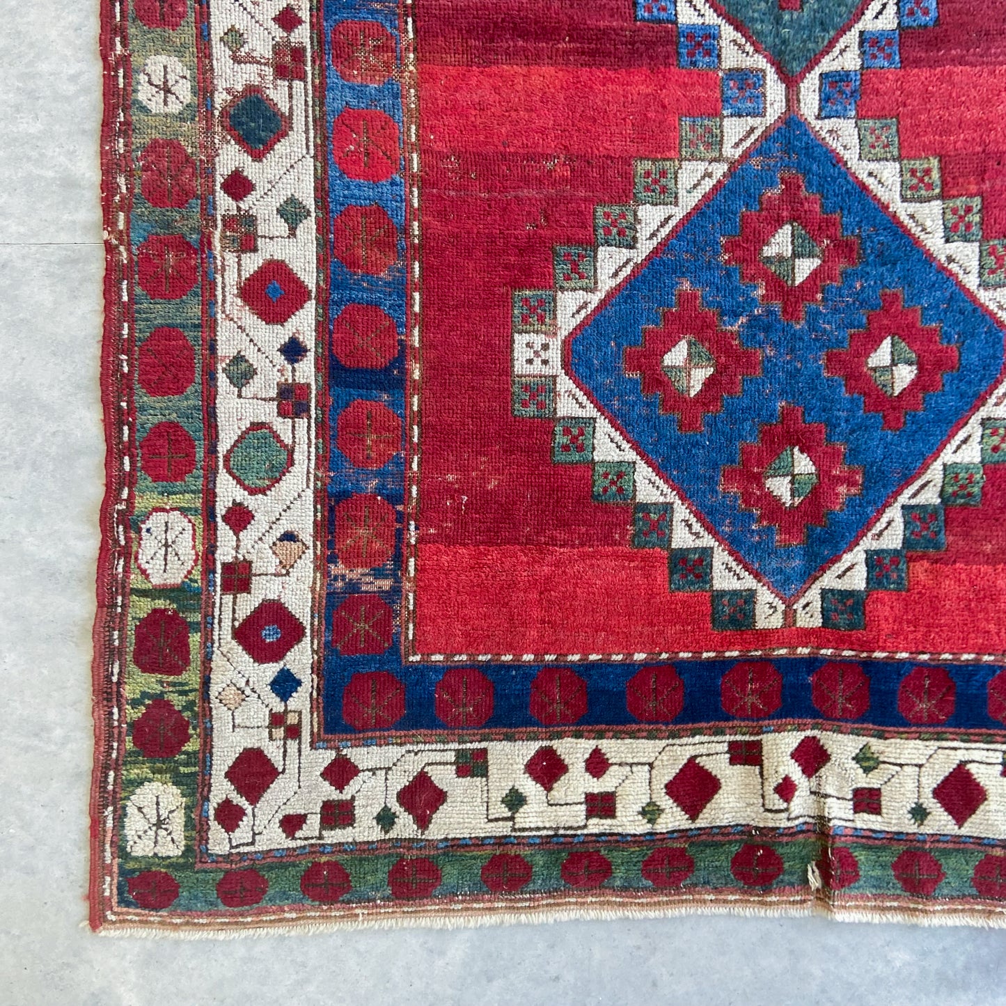 Antique Kazak Room-Sized Rug #R1143 4'8" x 7'6"