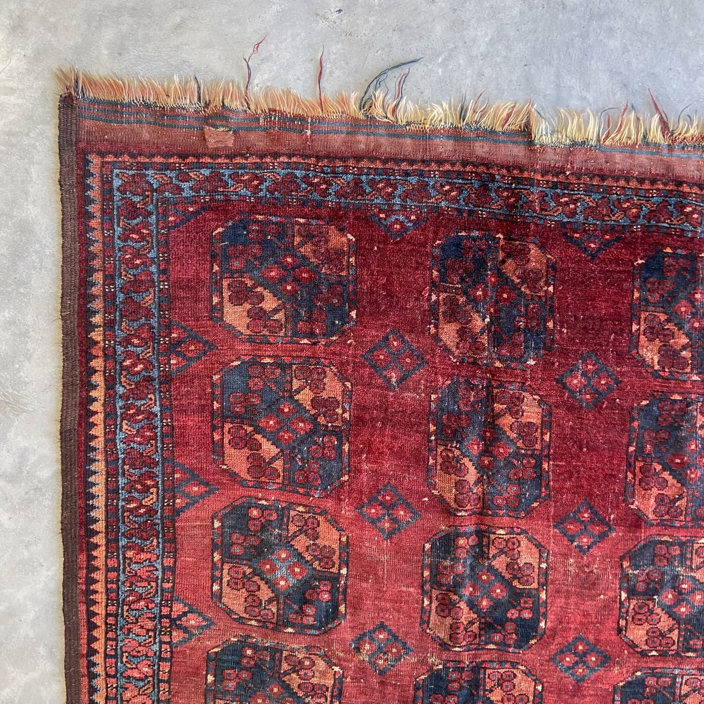 Antique Ersari Accent Rug #R1147 - 3'11" x 5'4"