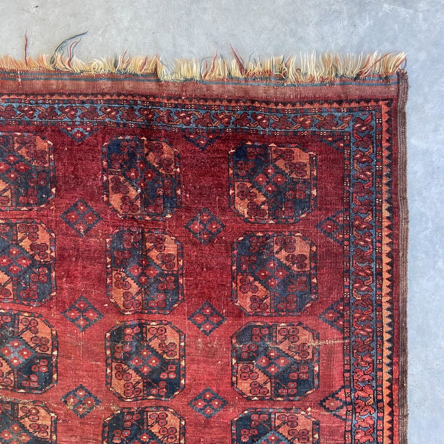 Antique Ersari Accent Rug #R1147 - 3'11" x 5'4"