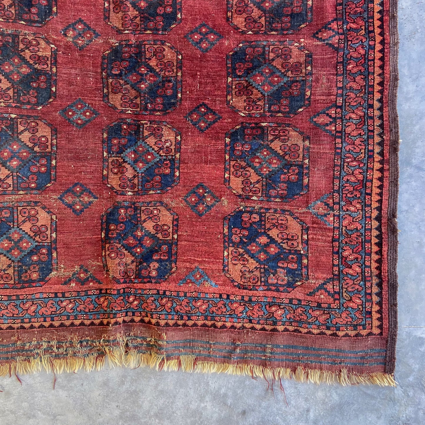 Antique Ersari Accent Rug #R1147 - 3'11" x 5'4"