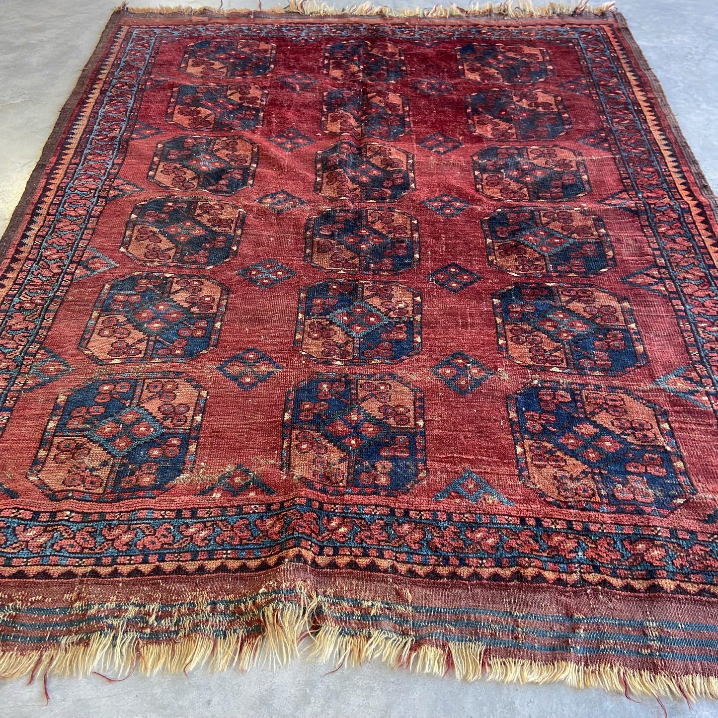 Antique Ersari Accent Rug #R1147 - 3'11" x 5'4"