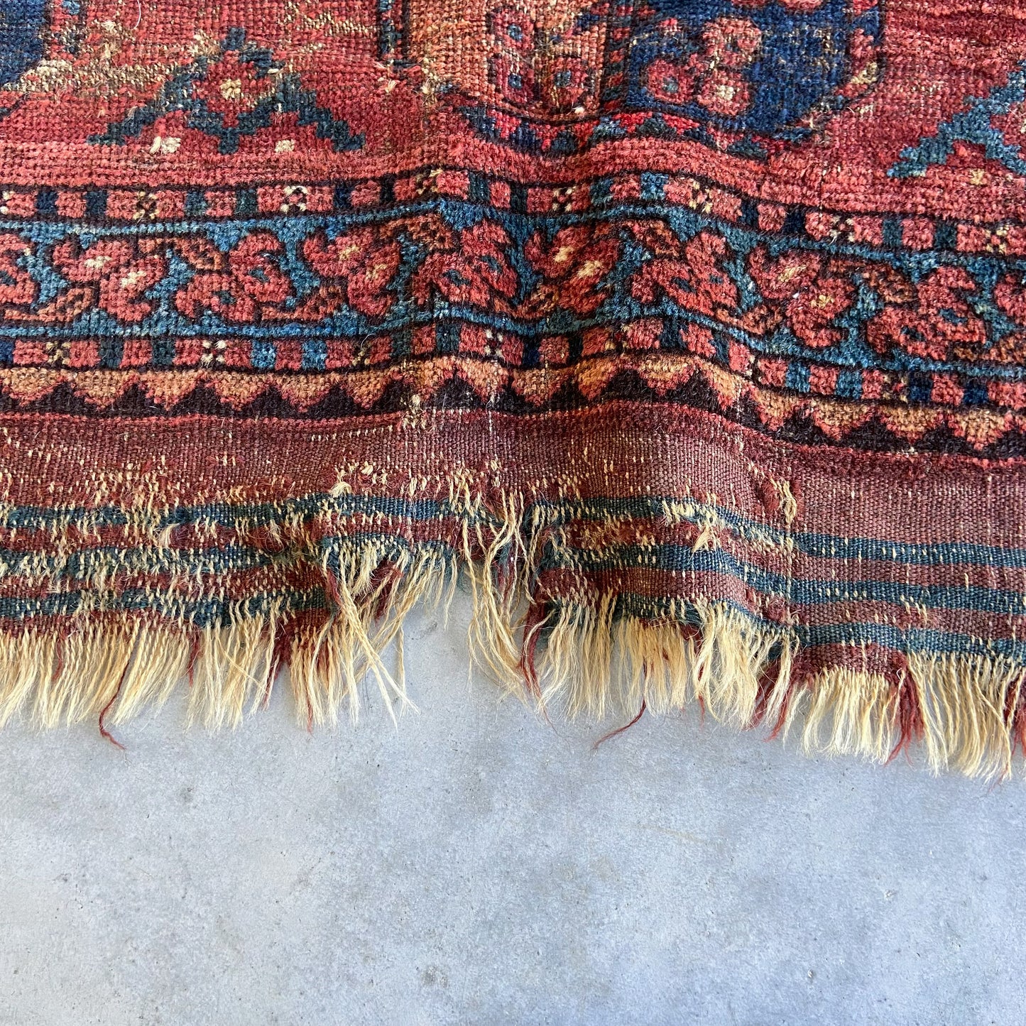 Antique Ersari Accent Rug #R1147 - 3'11" x 5'4"