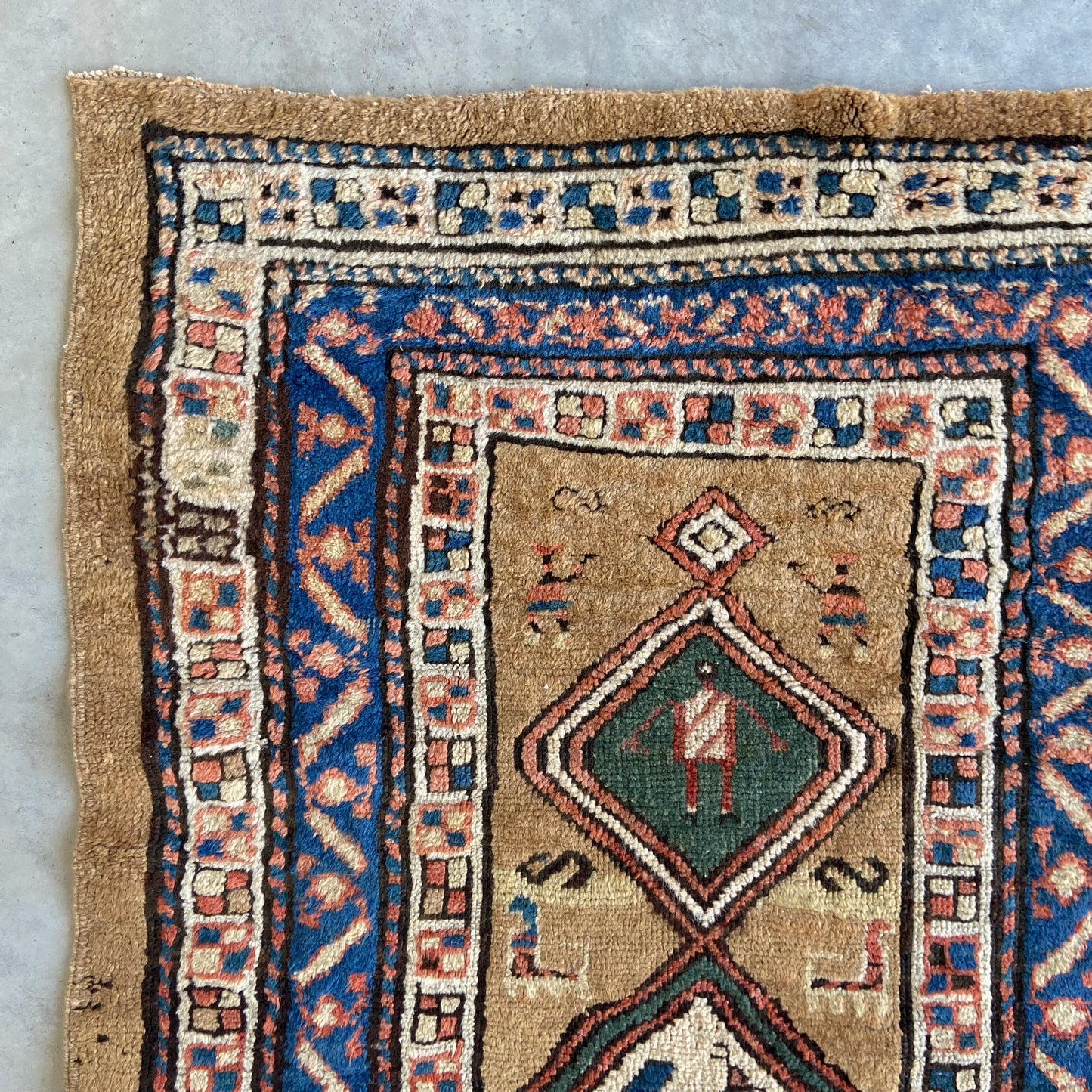 Collectible Antique Serab Accent Rug #R1148 - 2'10" x 5'