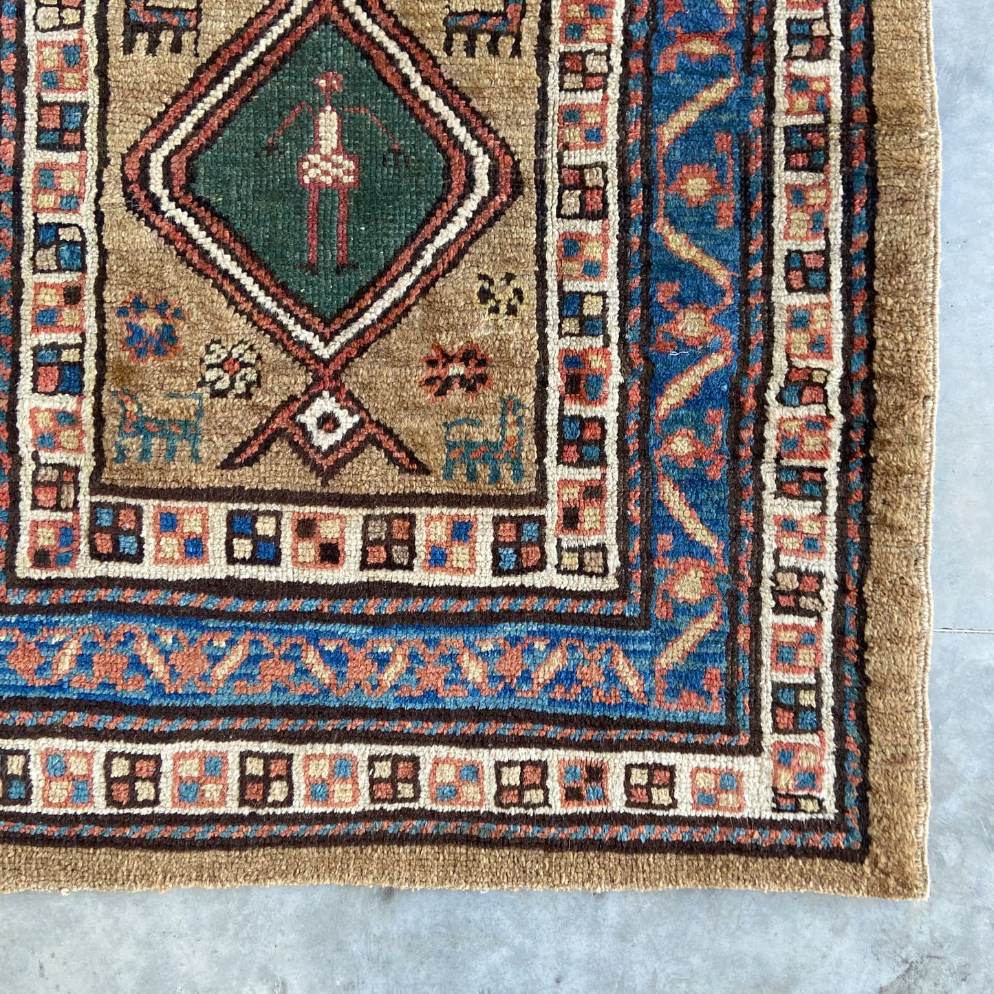 Collectible Antique Serab Accent Rug #R1148 - 2'10" x 5'