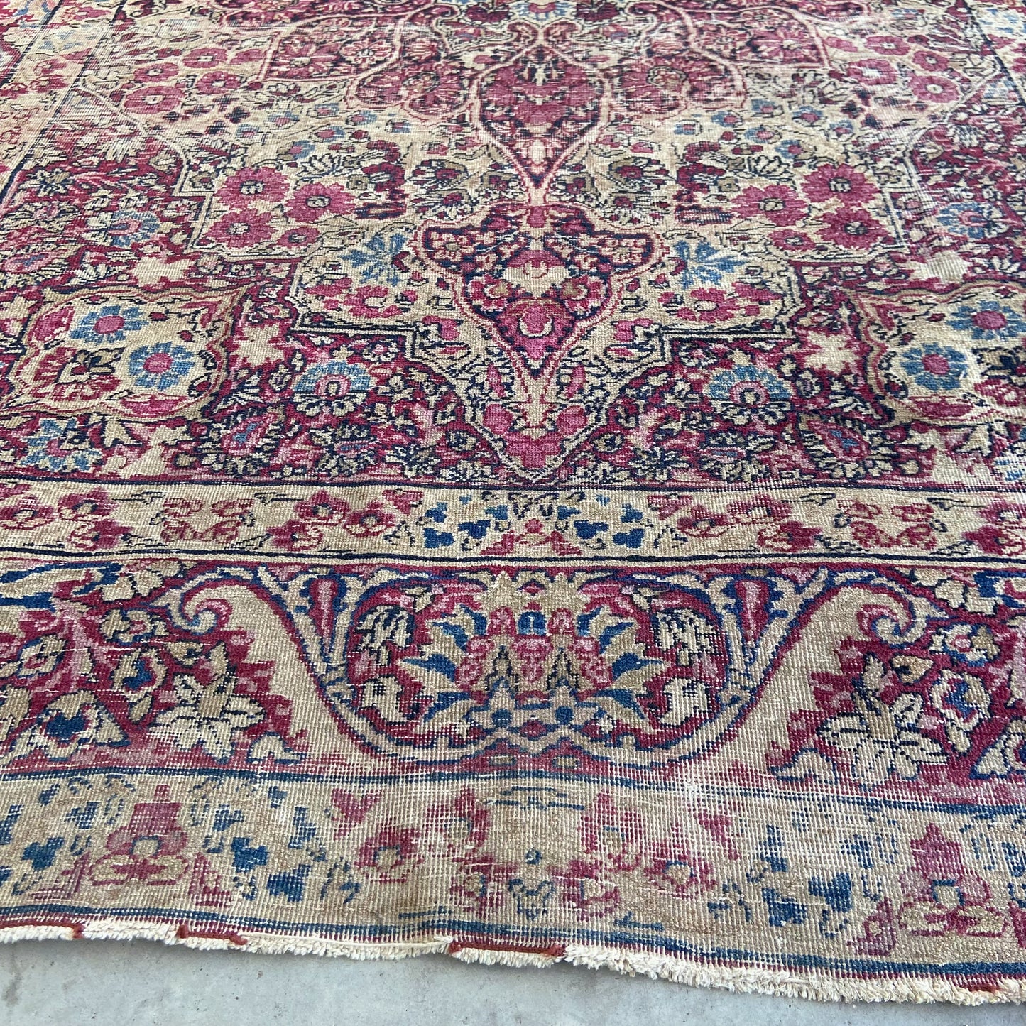 Antique Kerman Accent Rug #R1149 - 4'2" x 6'1"