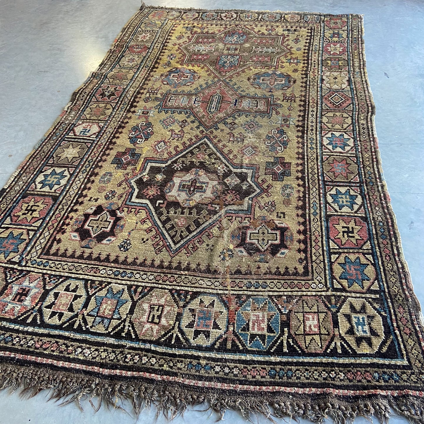 Early Antique Kazak Area Rug #R1151 - 5'7" x 9'9"