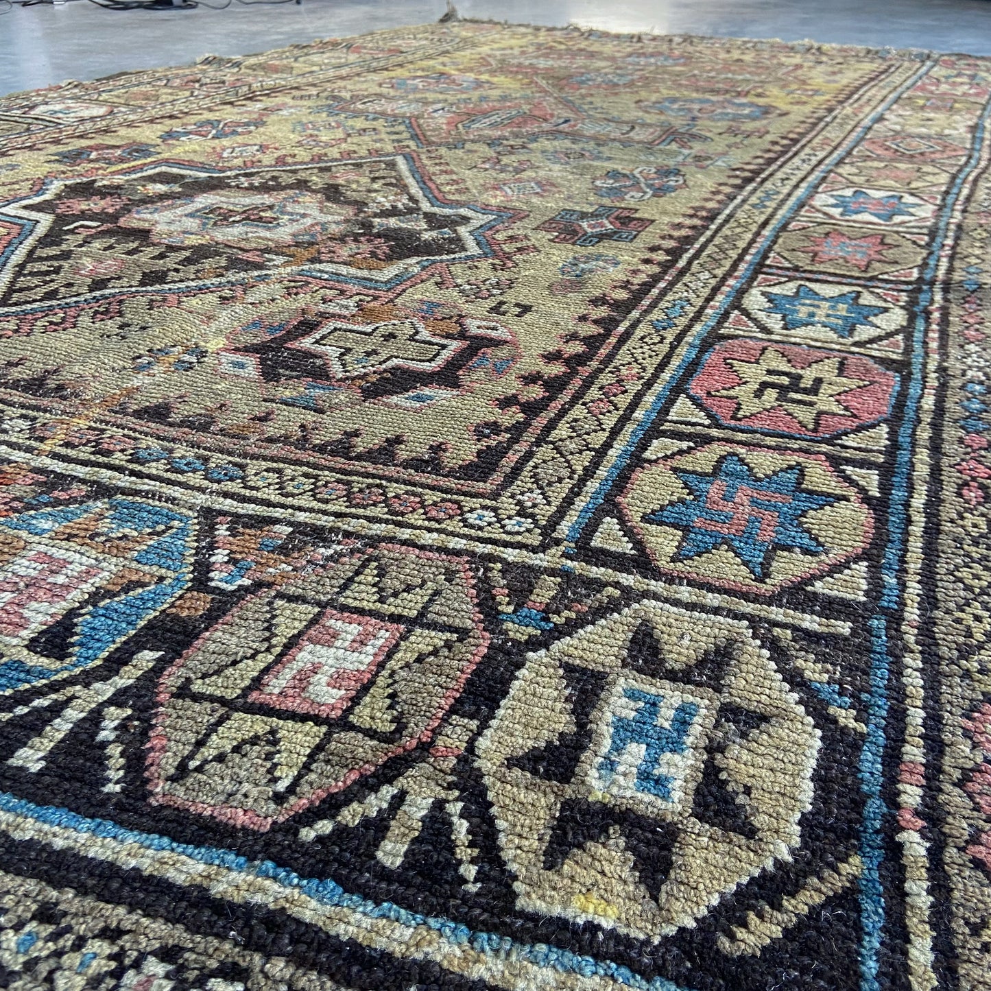 Early Antique Kazak Area Rug #R1151 - 5'7" x 9'9"