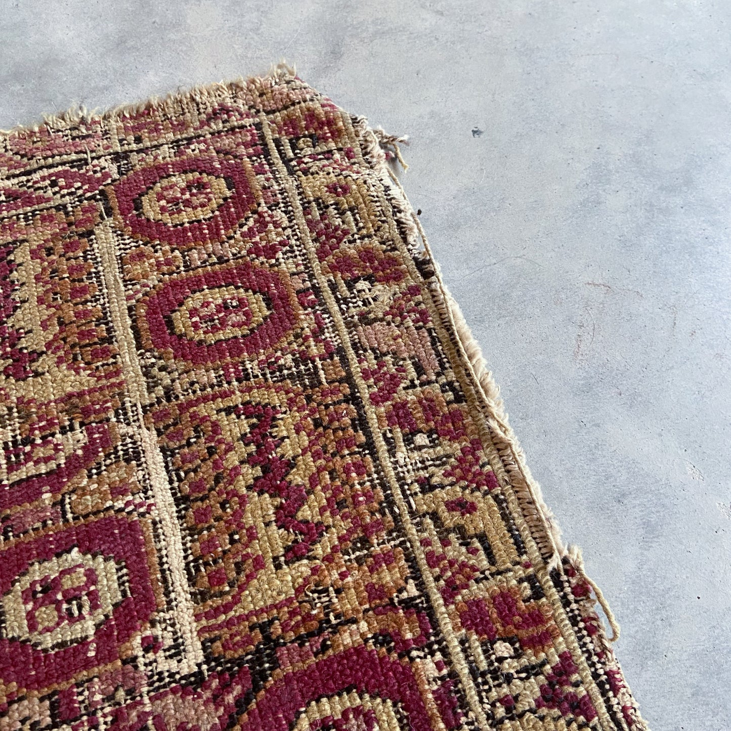 Antique Turkish Accent Rug #R1091 - 3'8" x 7'7"