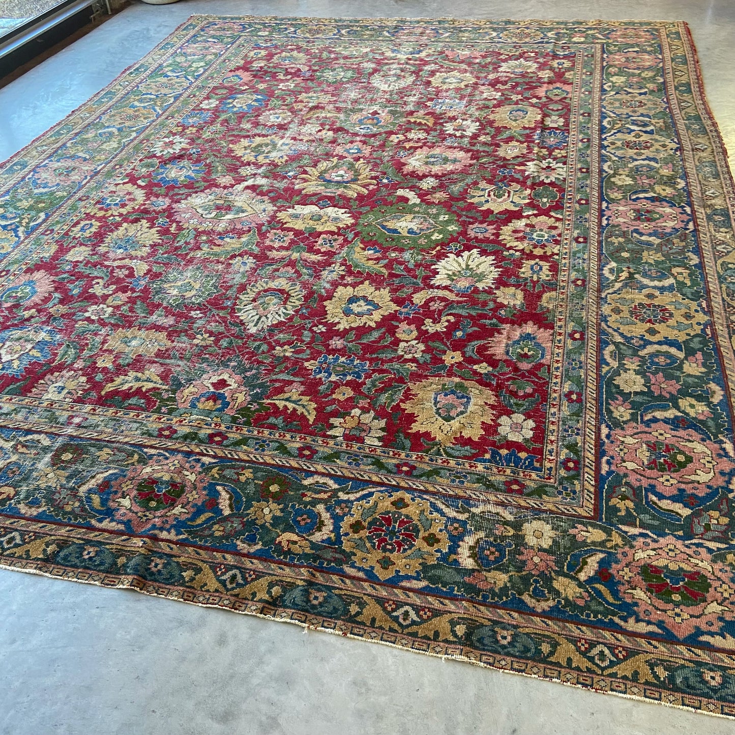 Antique Indian Agra Area Rug #R1098 - 8'10" x 11'10"