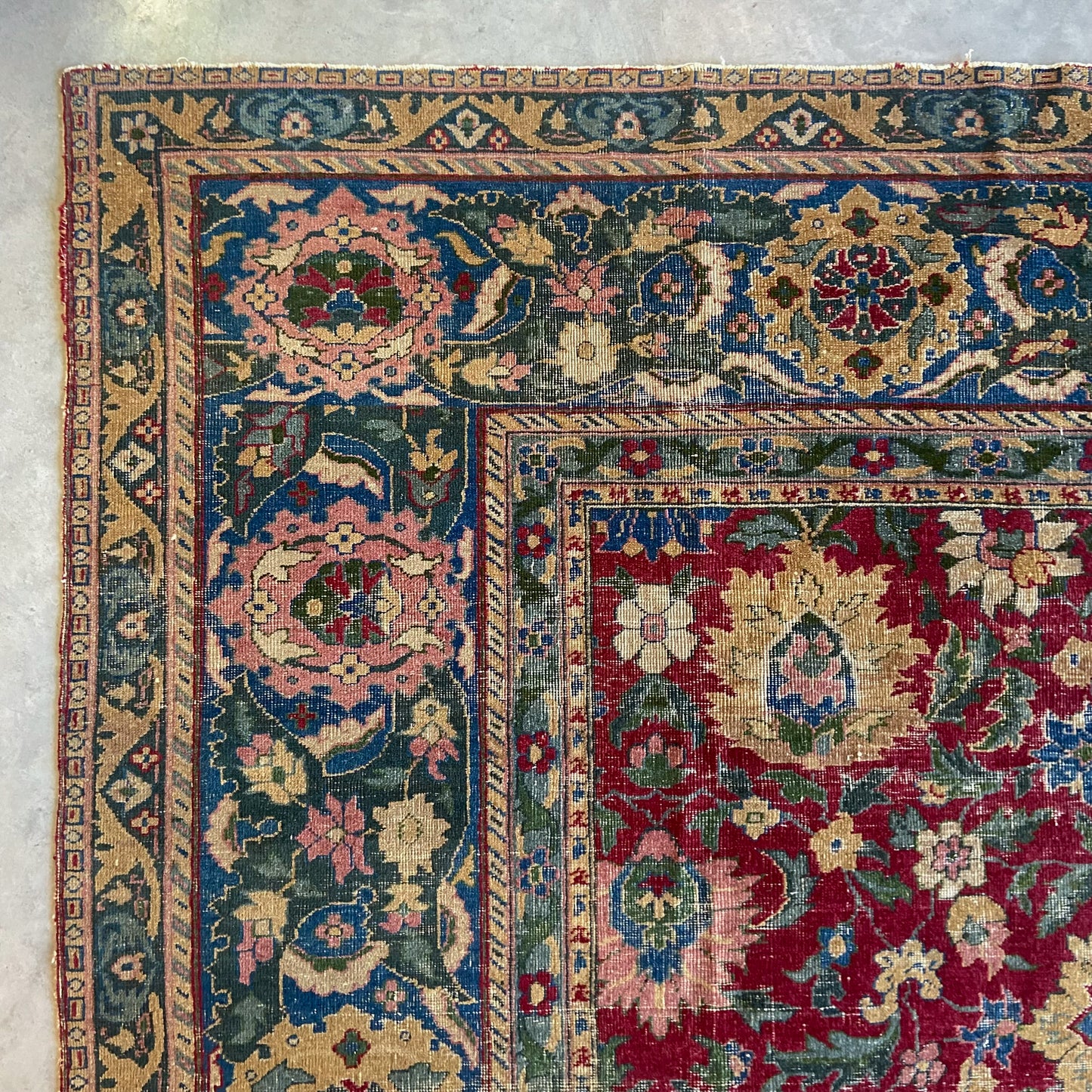 Antique Indian Agra Area Rug #R1098 - 8'10" x 11'10"