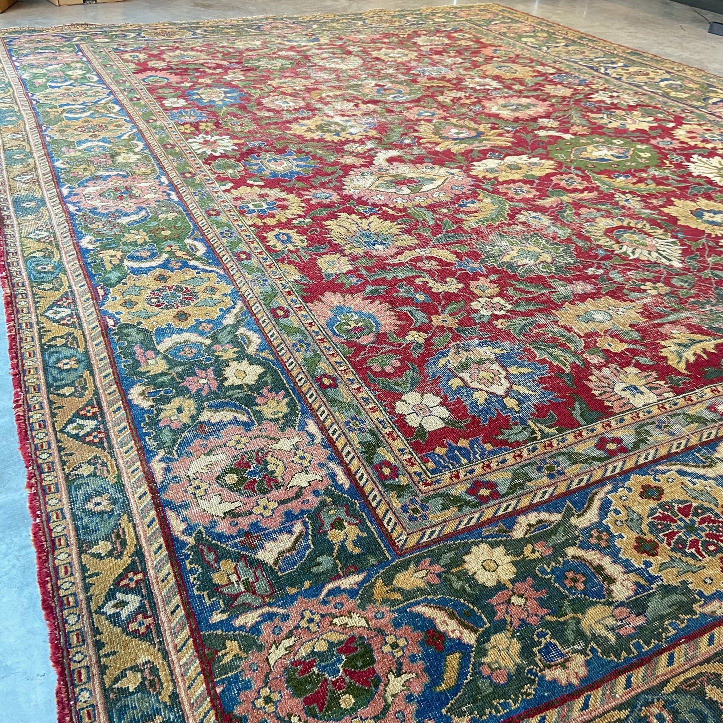 Antique Indian Agra Area Rug #R1098 - 8'10" x 11'10"