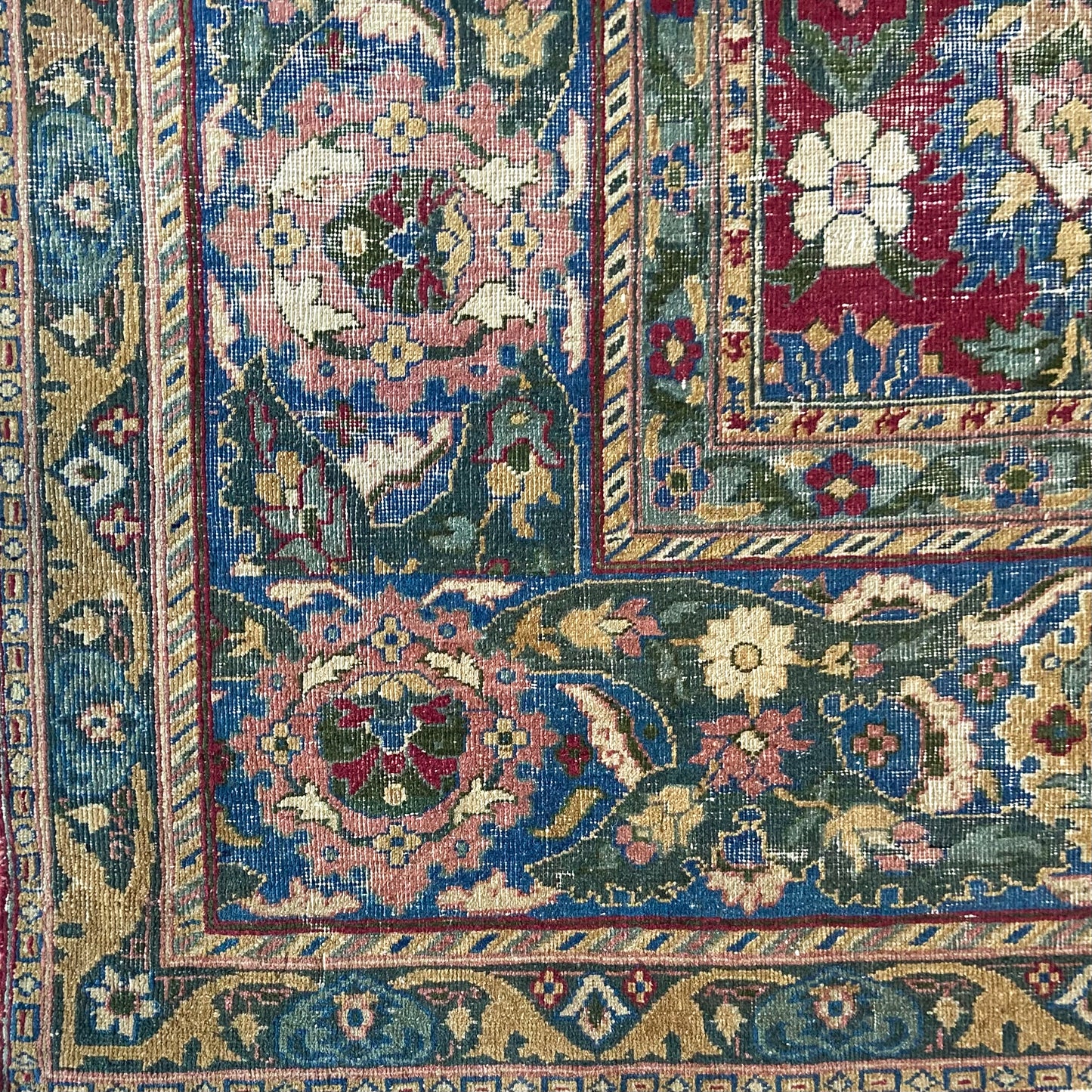 Antique Indian Agra Area Rug #R1098 - 8'10" x 11'10"