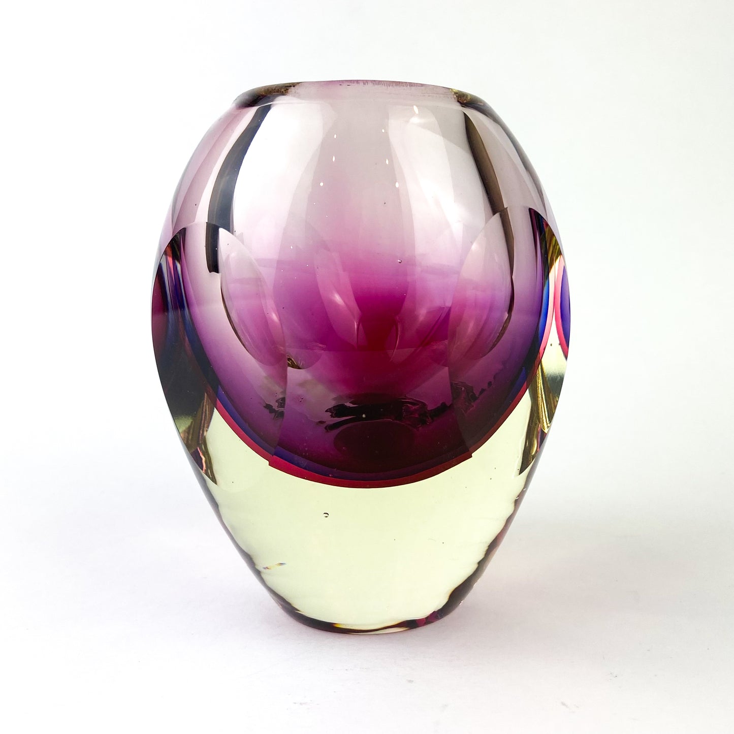 Purple + Fuschia Faceted Sommerso Art Glass Vase #O1081