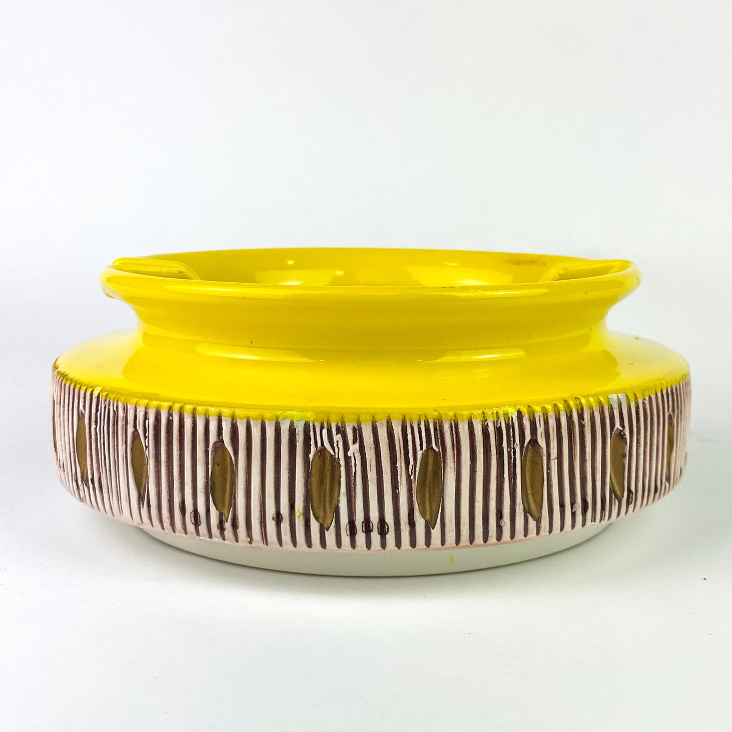 Bitossi Italian Yellow Ceramic Catchall/Ashtray #O1162