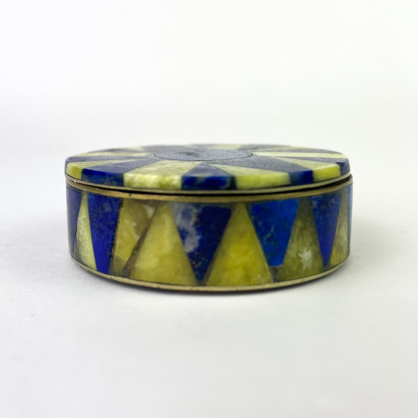 Round Lapis Pill Box #O1181