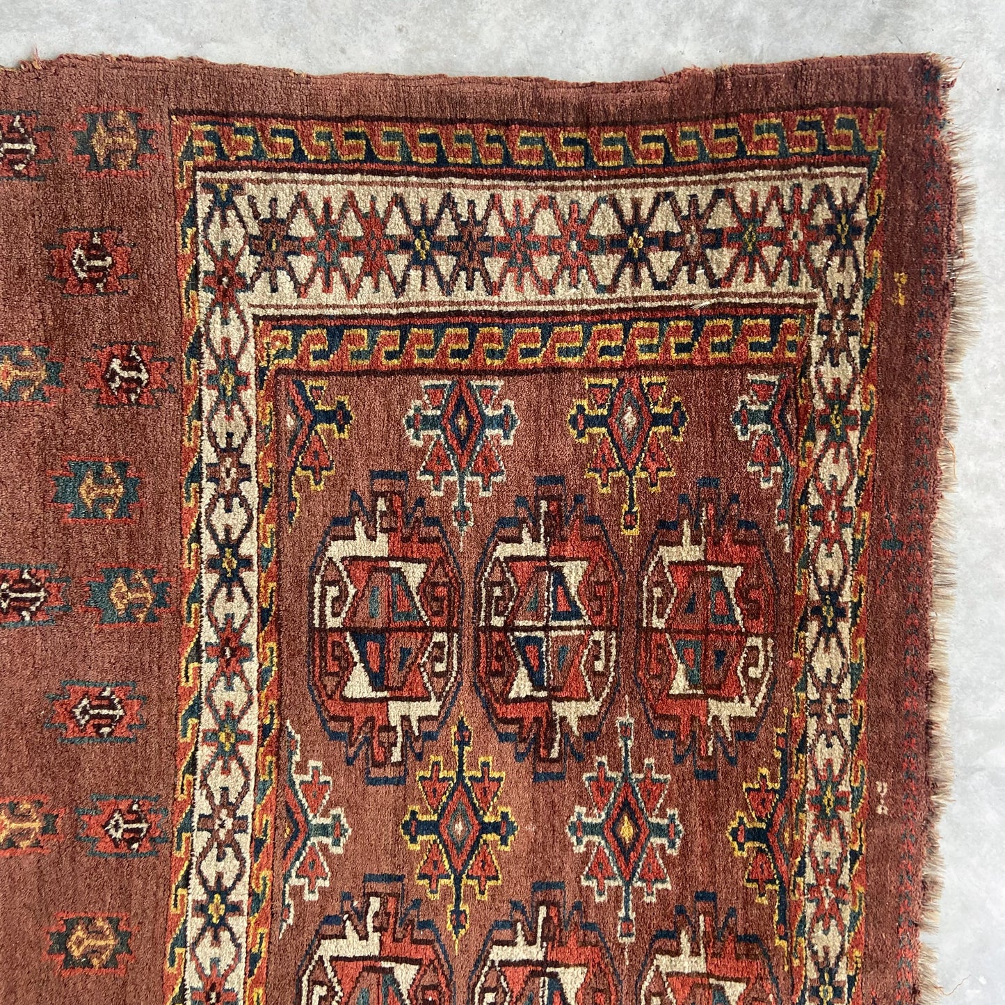 Antique Turkman Tekki Accent Rug #R942 - 2'5" x 4'7"