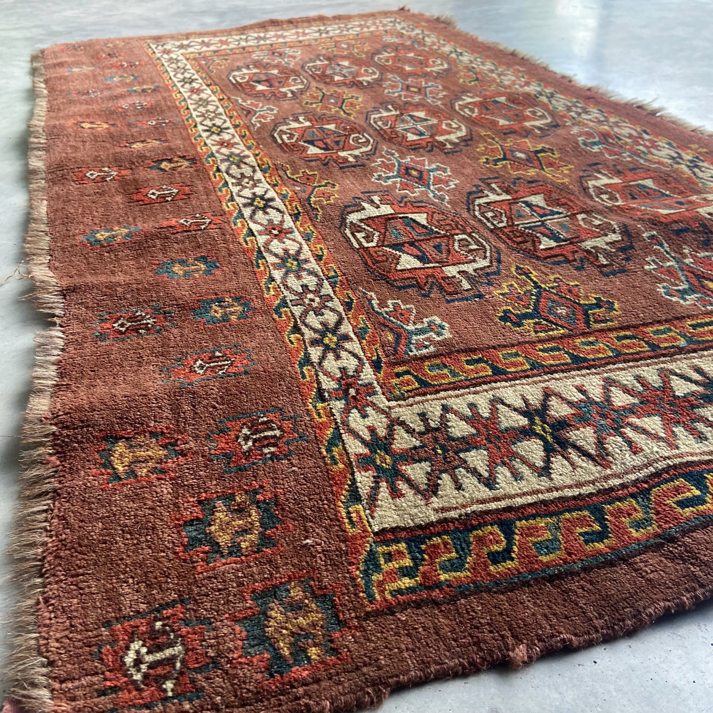 Antique Turkman Tekki Accent Rug #R942 - 2'5" x 4'7"