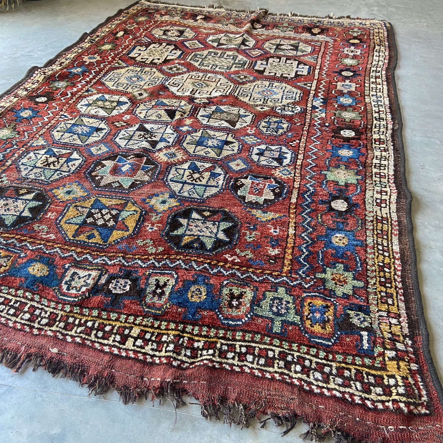 Antique Kurdish Accent Rug #R945 - 4'8" x 7'3"