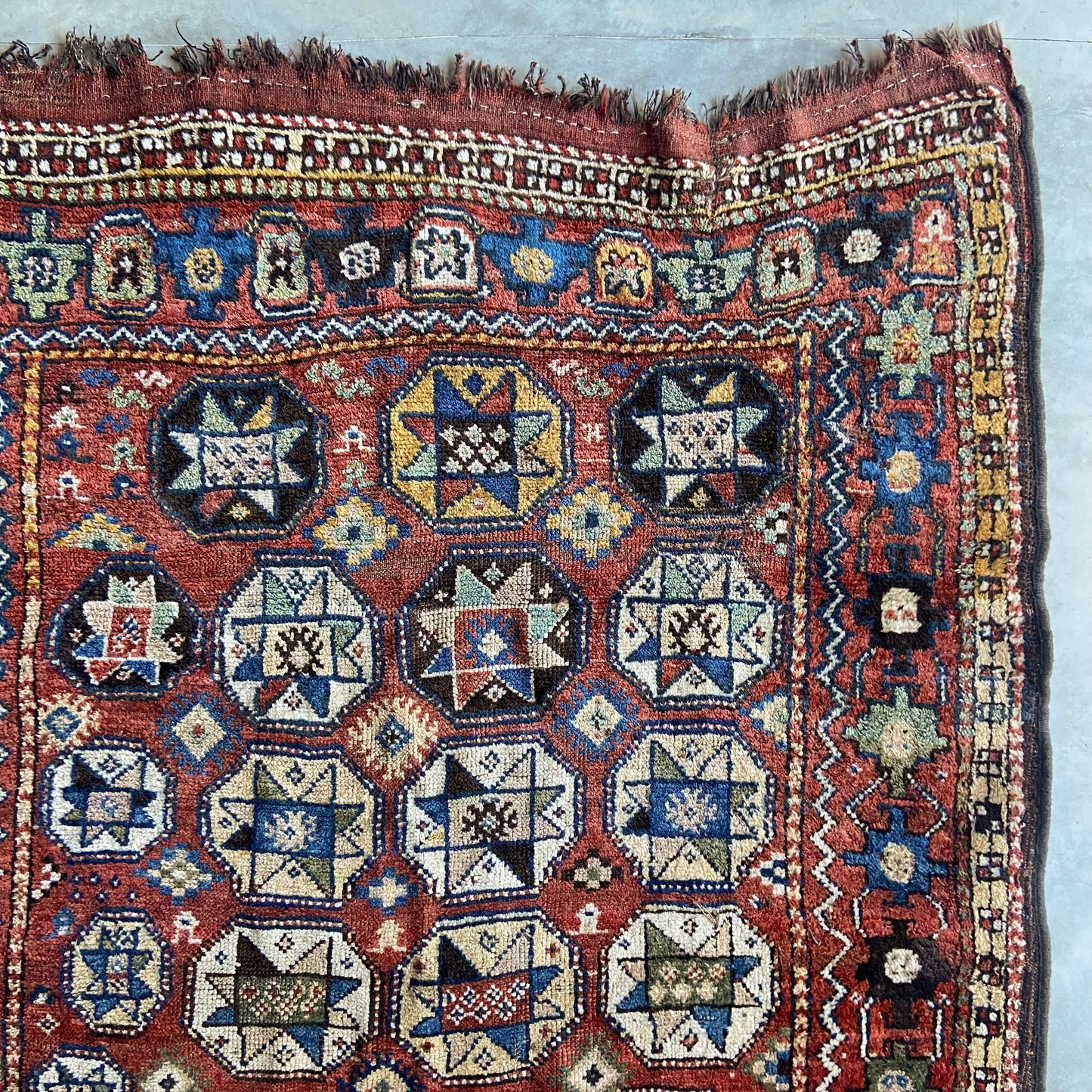 Antique Kurdish Accent Rug #R945 - 4'8" x 7'3"