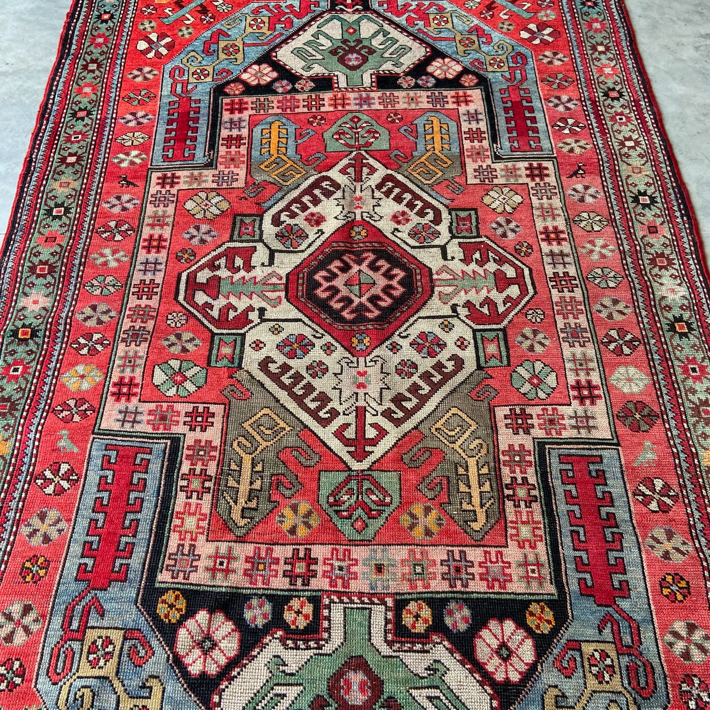 Semi-Antique Lori Pembak Accent Rug #R917 - 4'1" x 7'3"