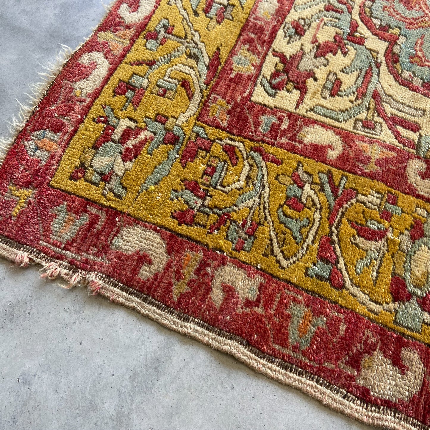 Antique Turkish Sevas Accent Rug #R911 - 3'9" x 5'7"