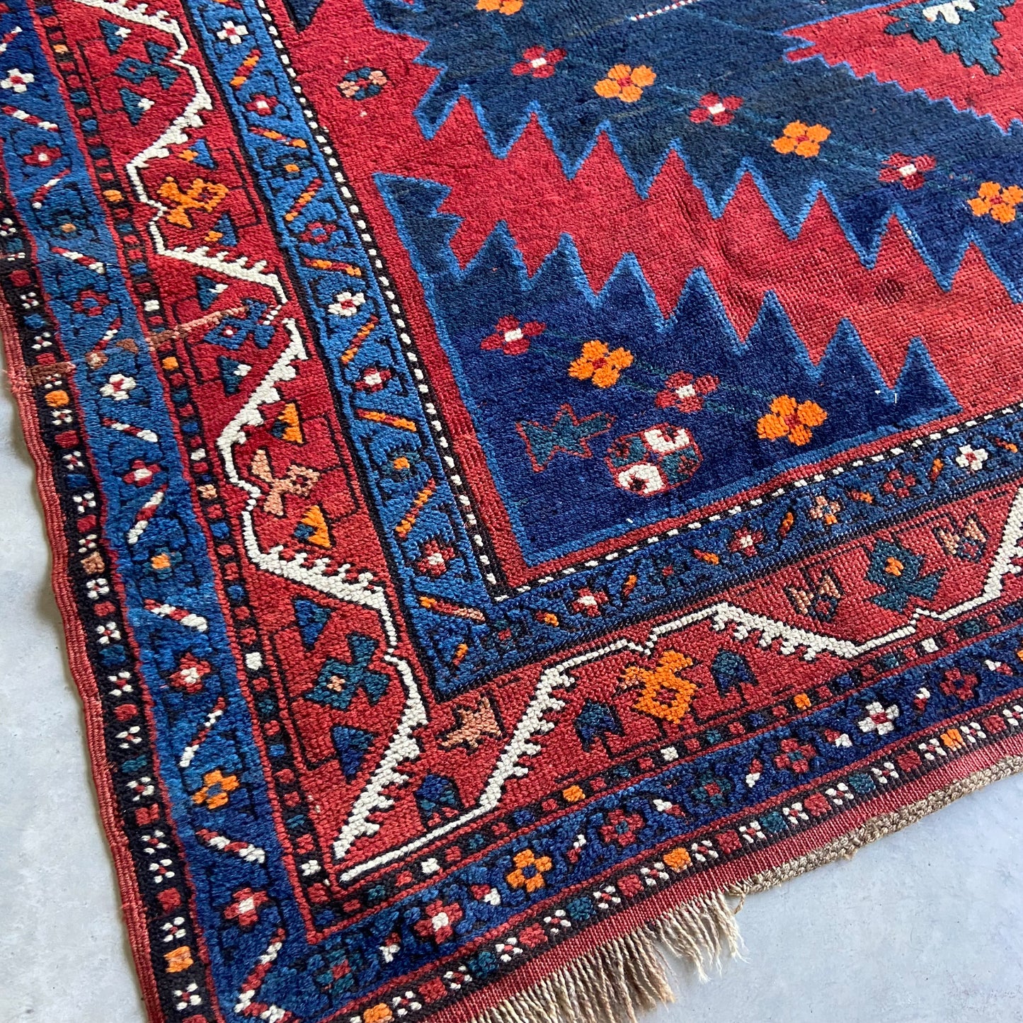 Mint Antique Kazak Area Rug #R918 - 5'7" x 8'8"