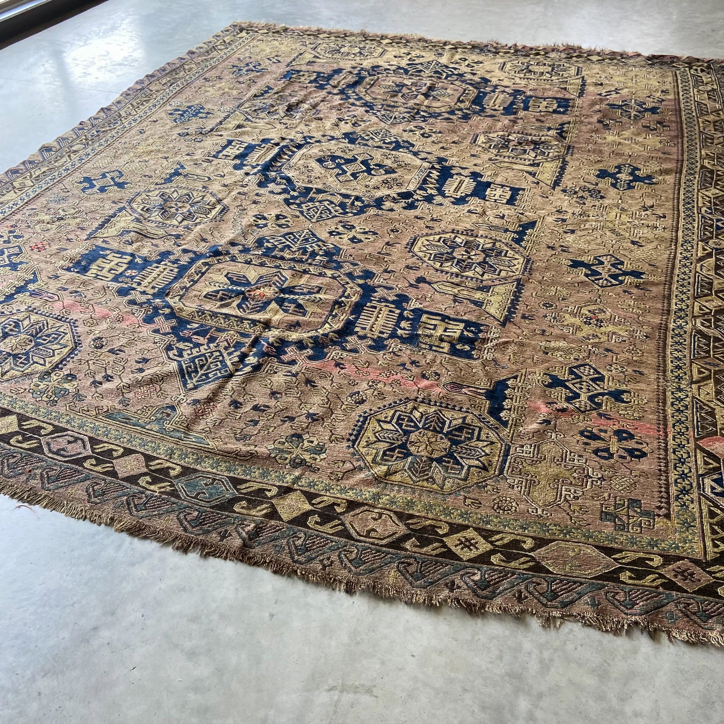 Antique Soumak Area Rug #R924 - 8' x 10'3"