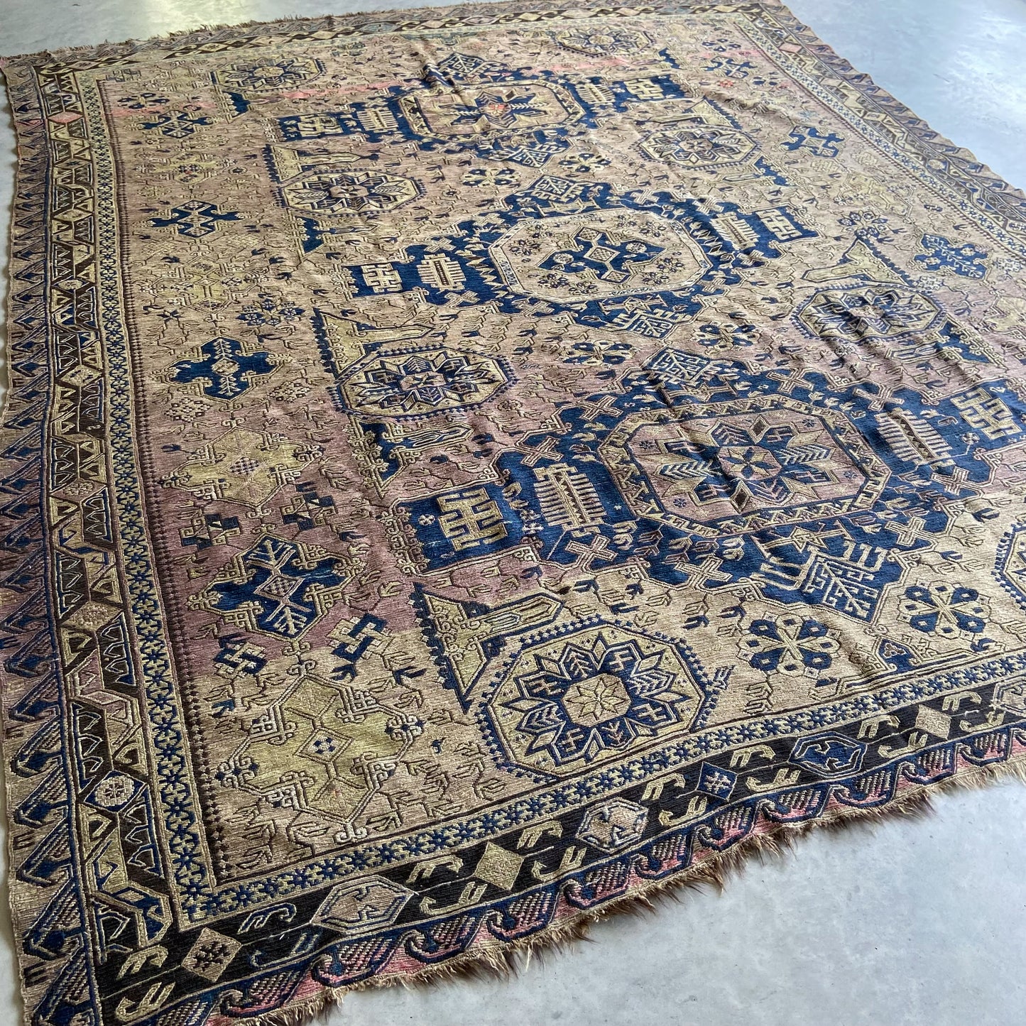 Antique Soumak Area Rug #R924 - 8' x 10'3"