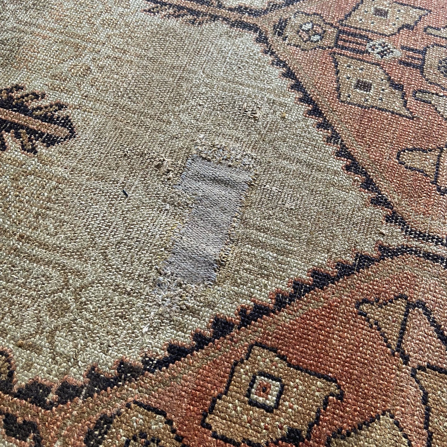 Antique Serab Accent Rug #R933 - 4'5" x 6'9"