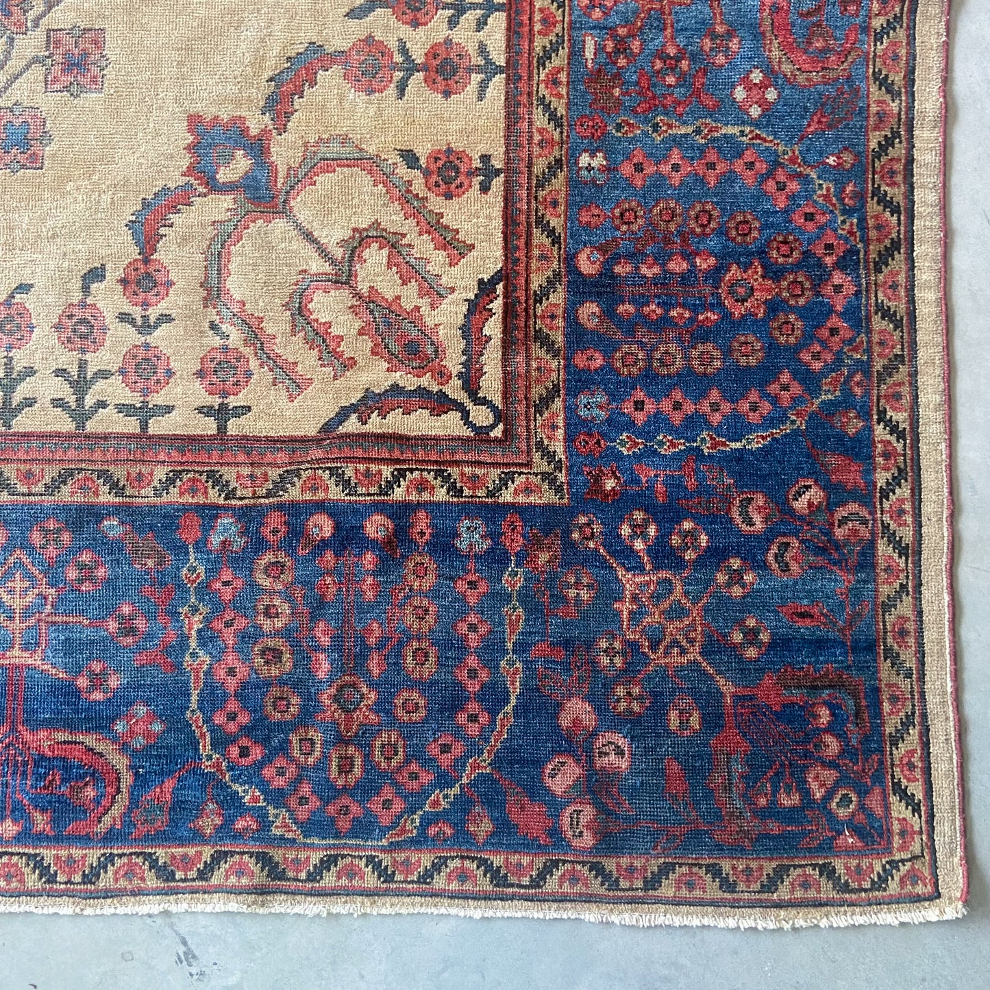 Antique Mahal Oversized Area Rug #R934 - 10'9" x 13'7"